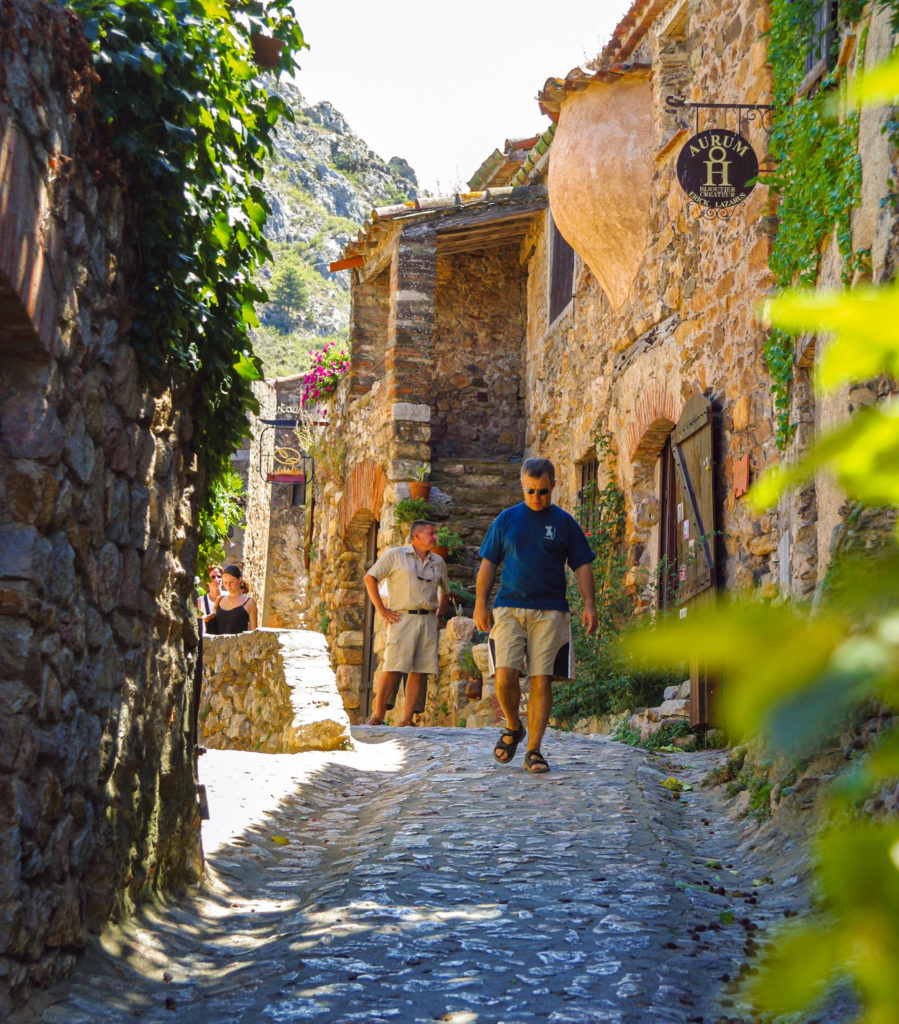 Castelnou - Les Plus beaux villages de France