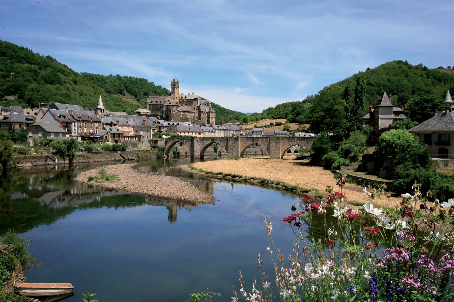 Estaing - Les Plus beaux villages de France