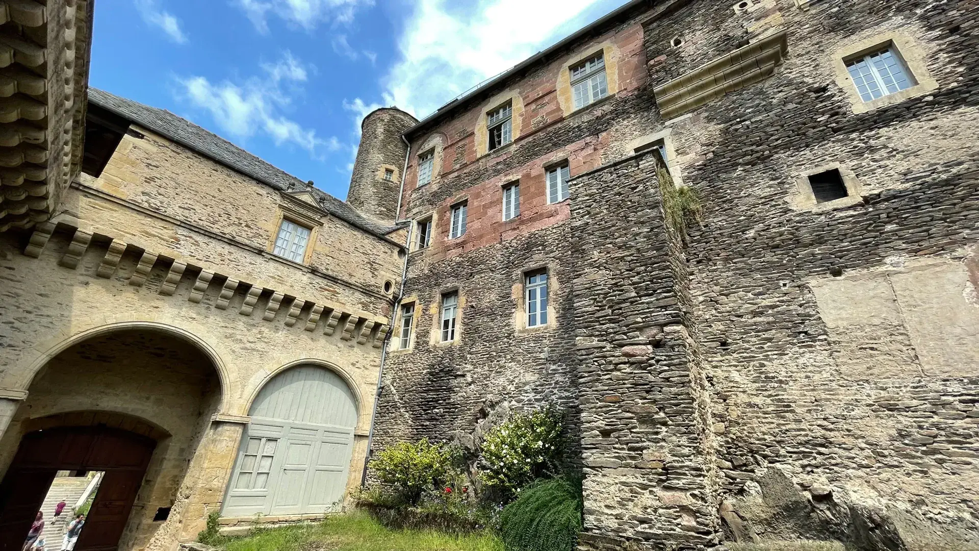 Estaing - Les Plus beaux villages de France