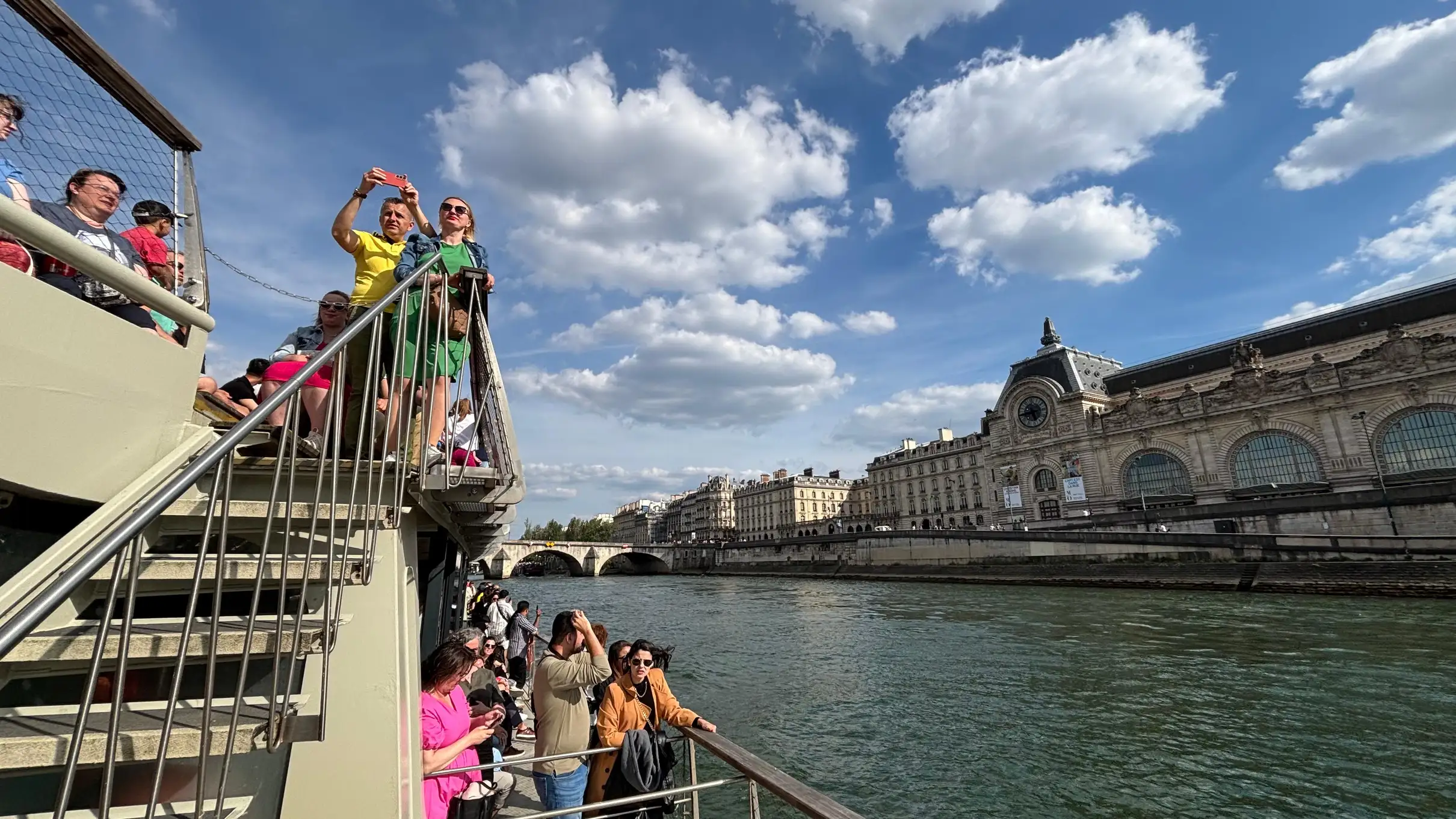 Paris : croisière d'une heure sur la Seine au départ de la tour Eiffel
