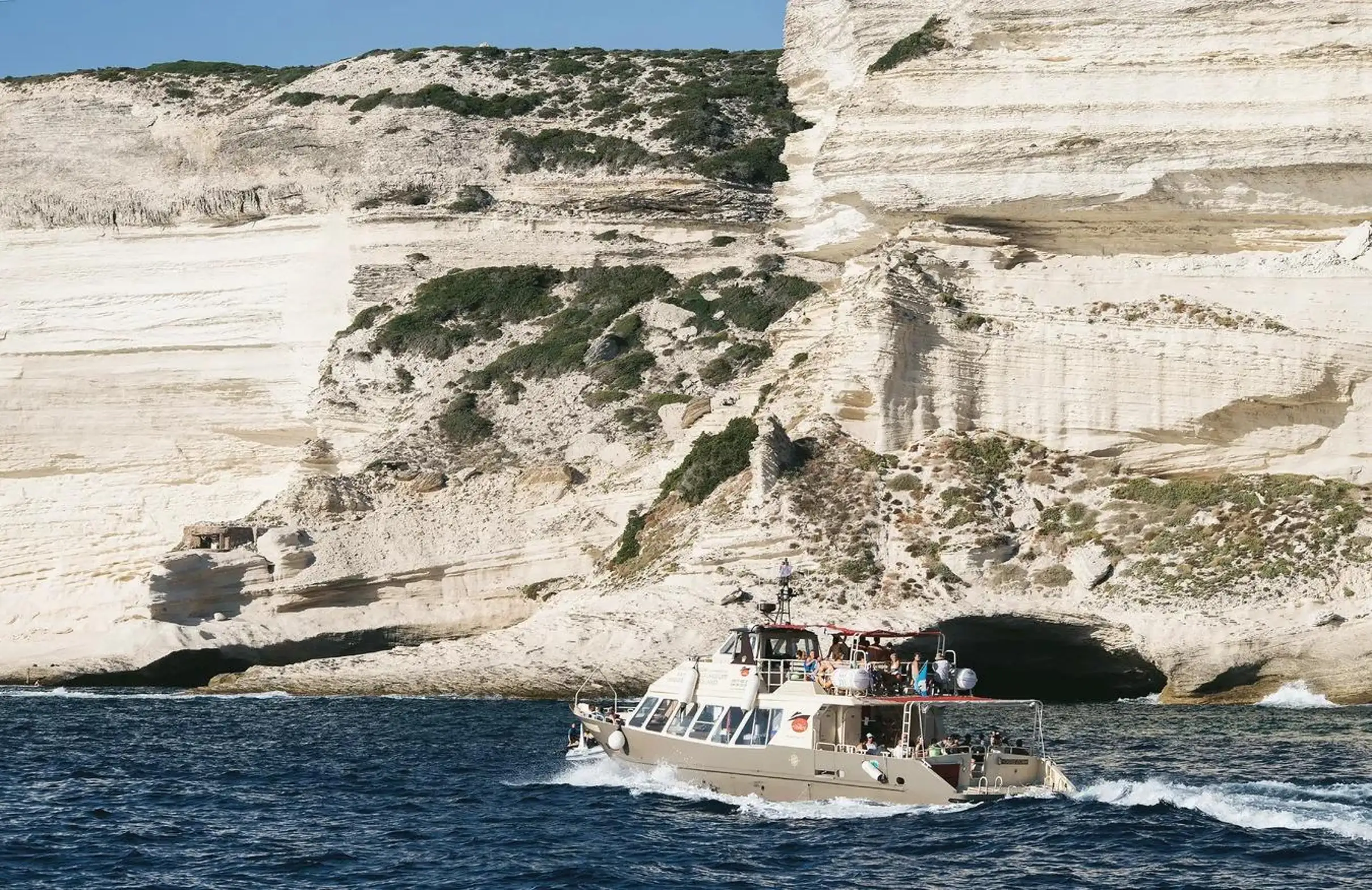 Excursion en mer et Déjeuner Pates à la Langouste dans les Iles Lavezzi