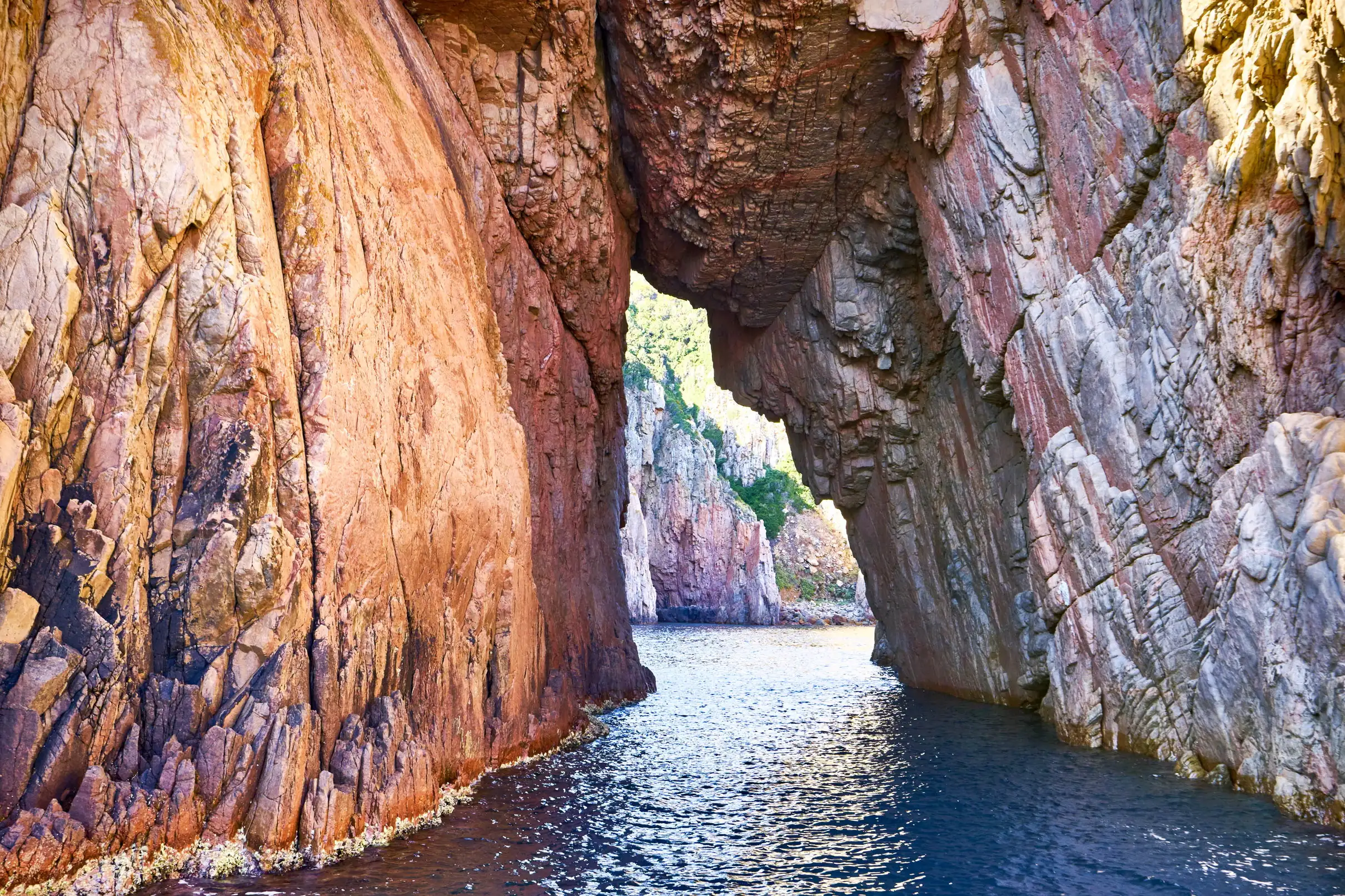 Depuis Porto : visite de Scandola et Girolata en bateau
