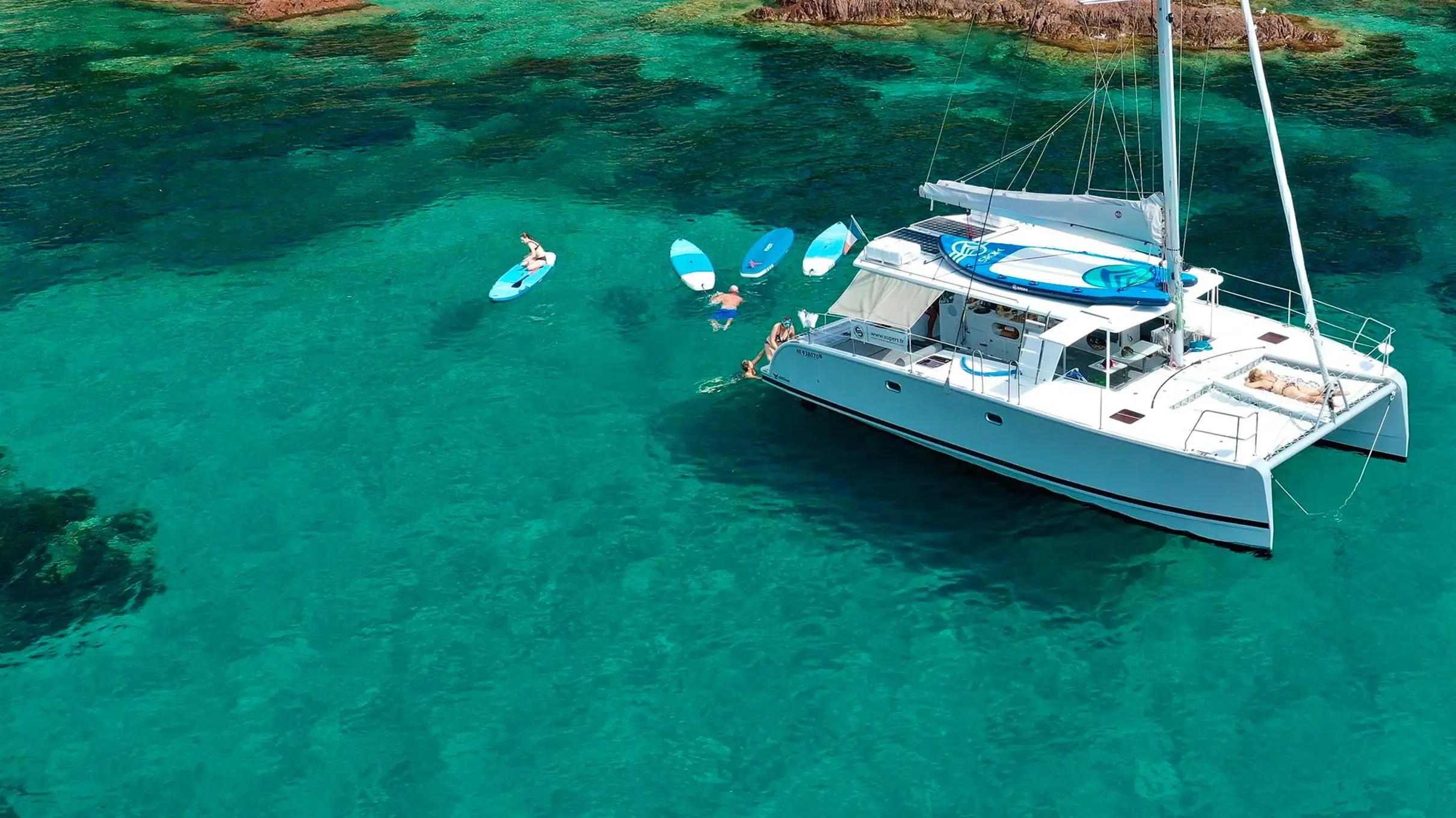 Marseille : Tour des Calanques en catamaran et Standup Paddle