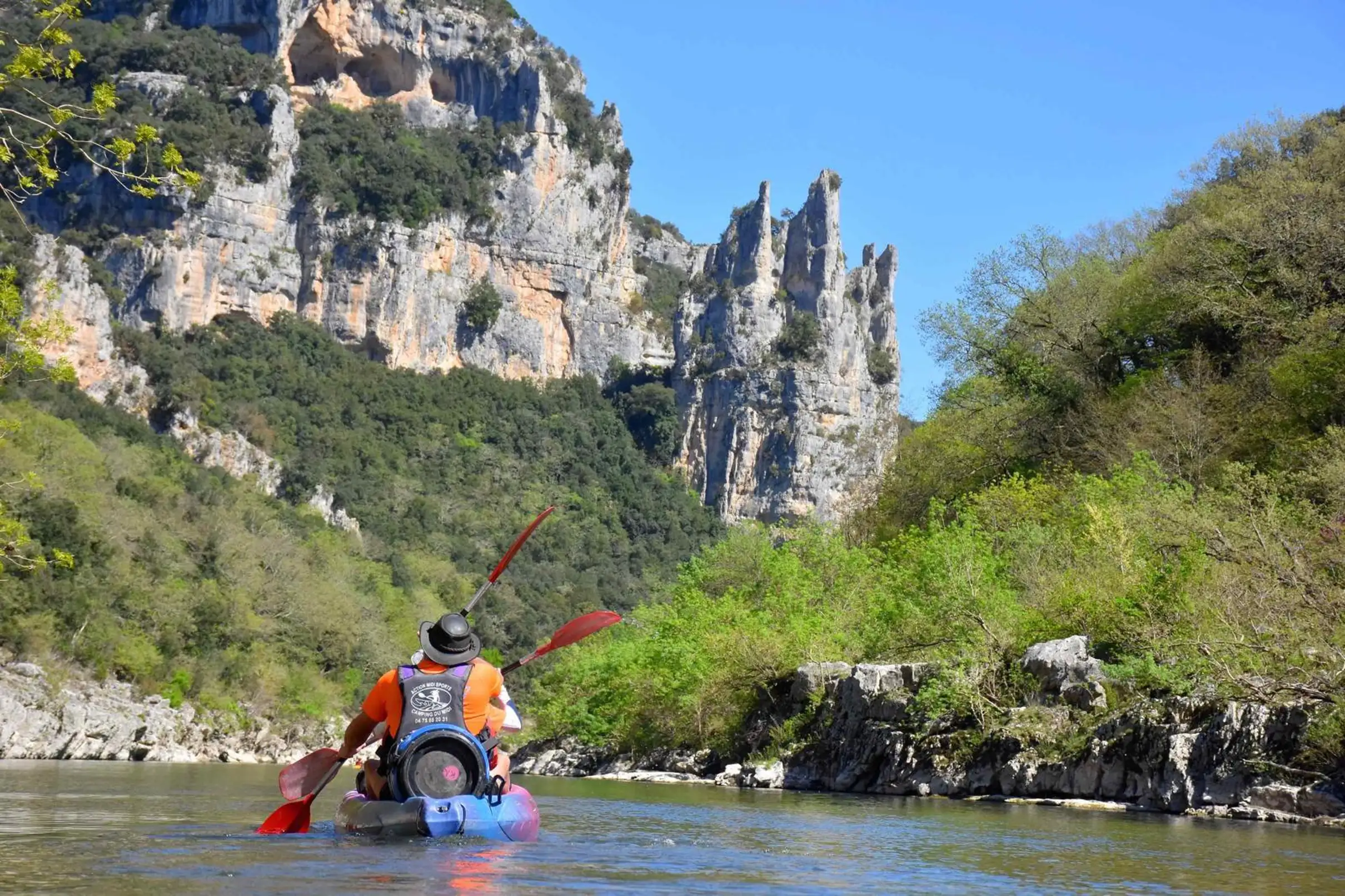 Mini Descente de l Ardeche avec passage sous le pont d arc en temps libre !