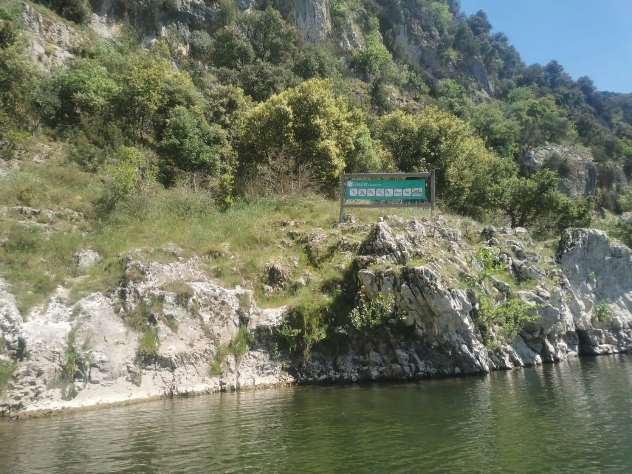 Descente des Gorges de l'Ardèche de Châmes à Sauze - La Sauvage 24 KM