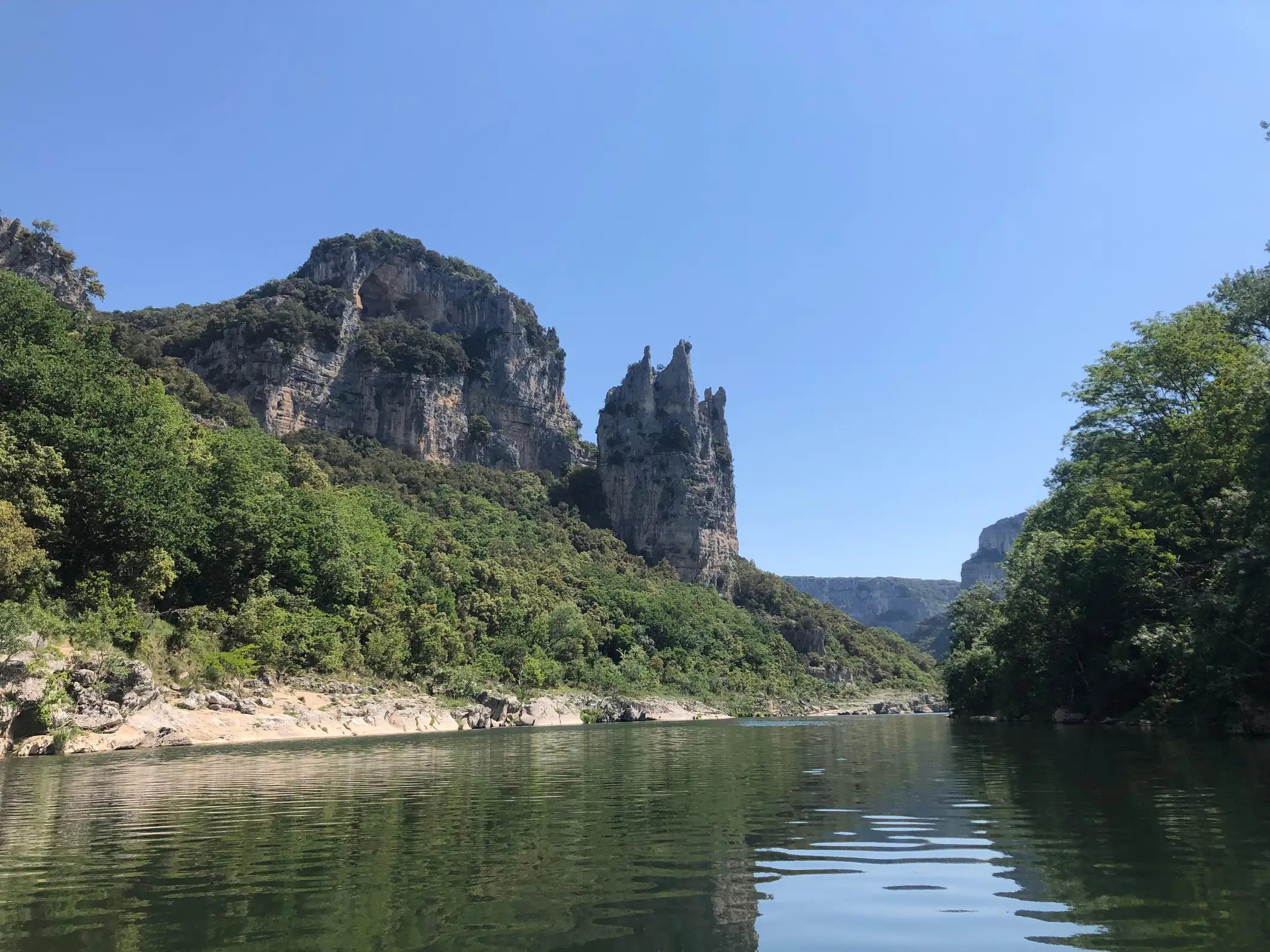 Ardèche : Descente 24 km en canoë (1 journée)