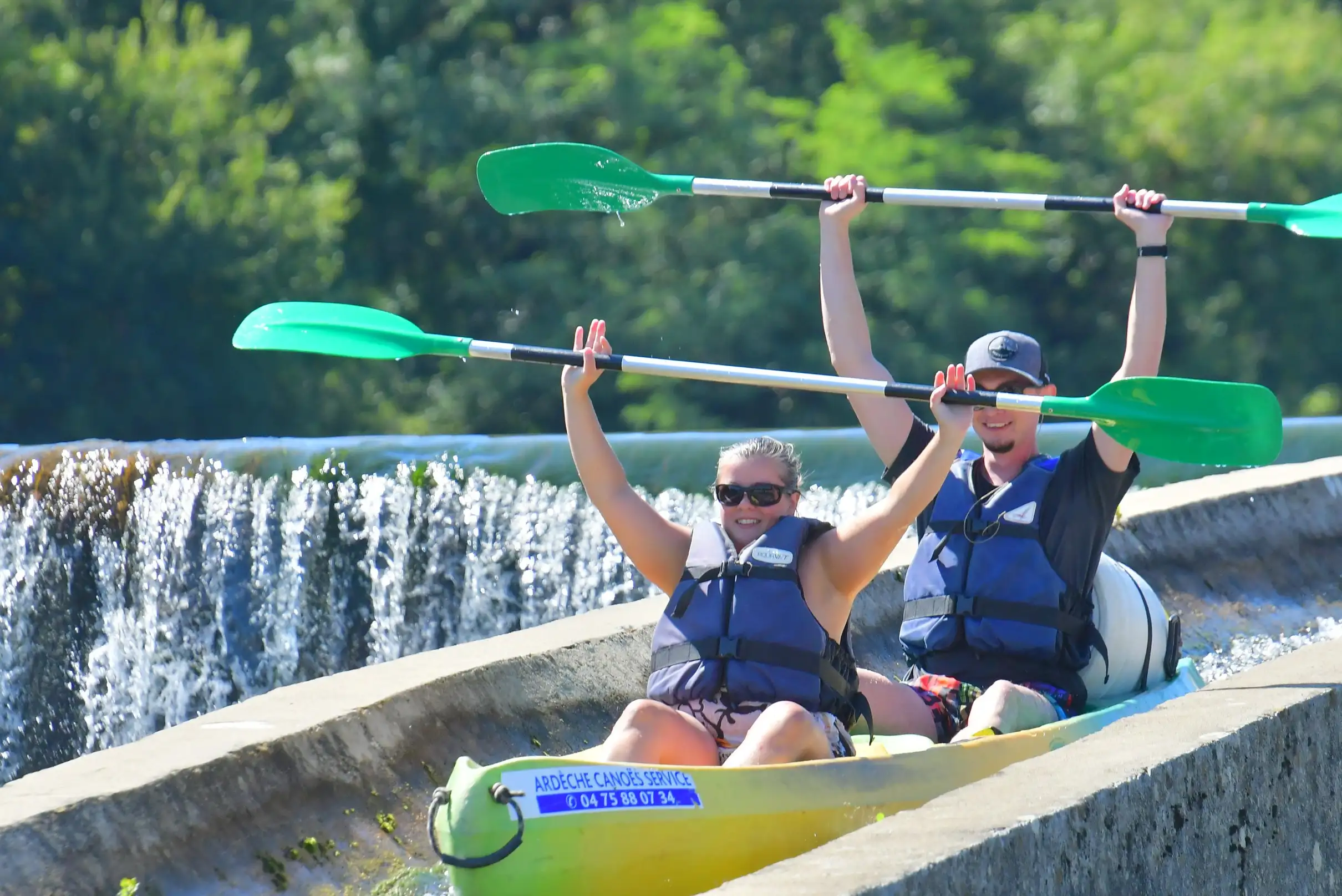 Vallon-Pont-d'Arc: Descente de l'Ardèche en canoë/kayak