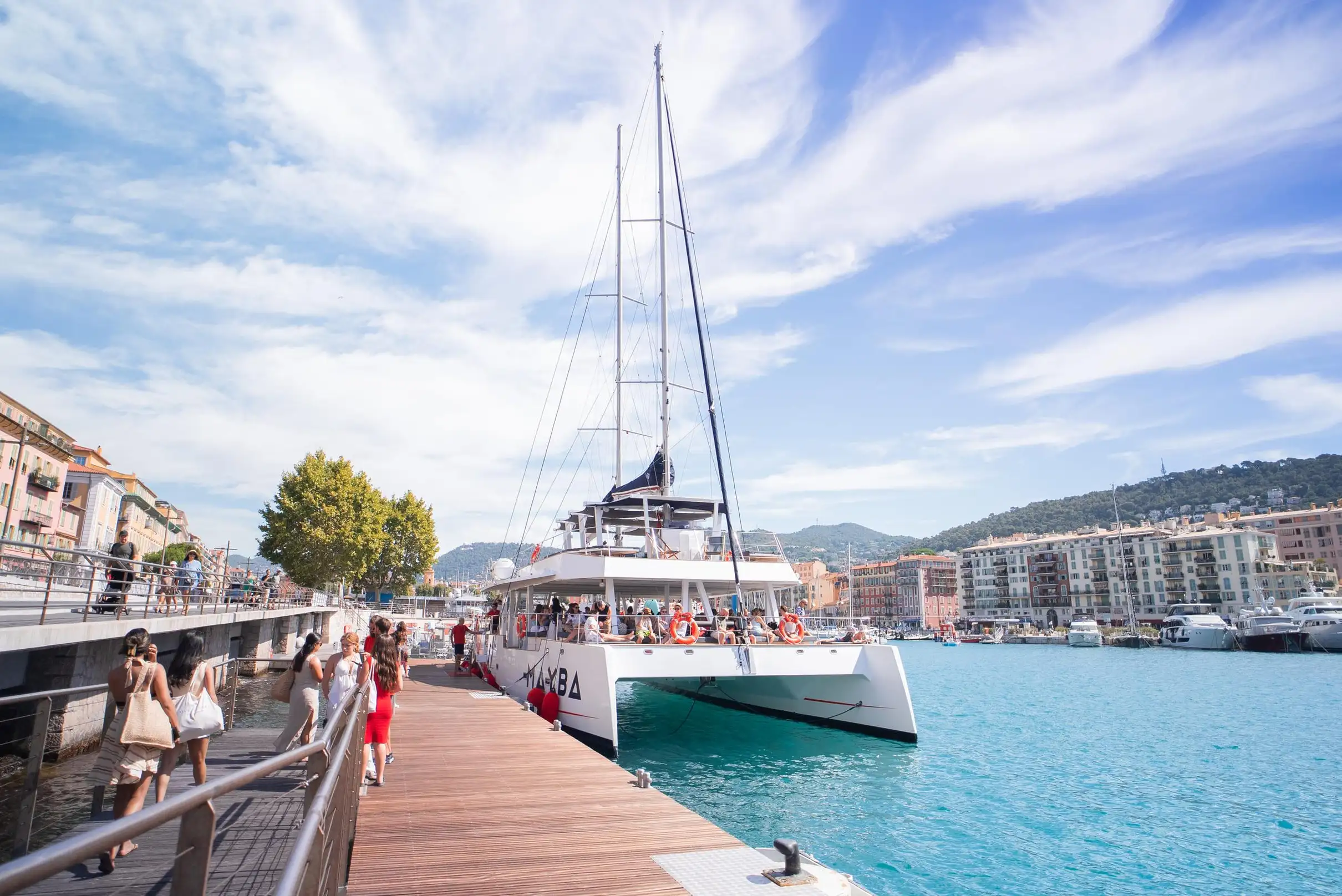 Nice : L'Après-Midi Farniente en Mer en Maxi Catamaran - Cap Ferrat