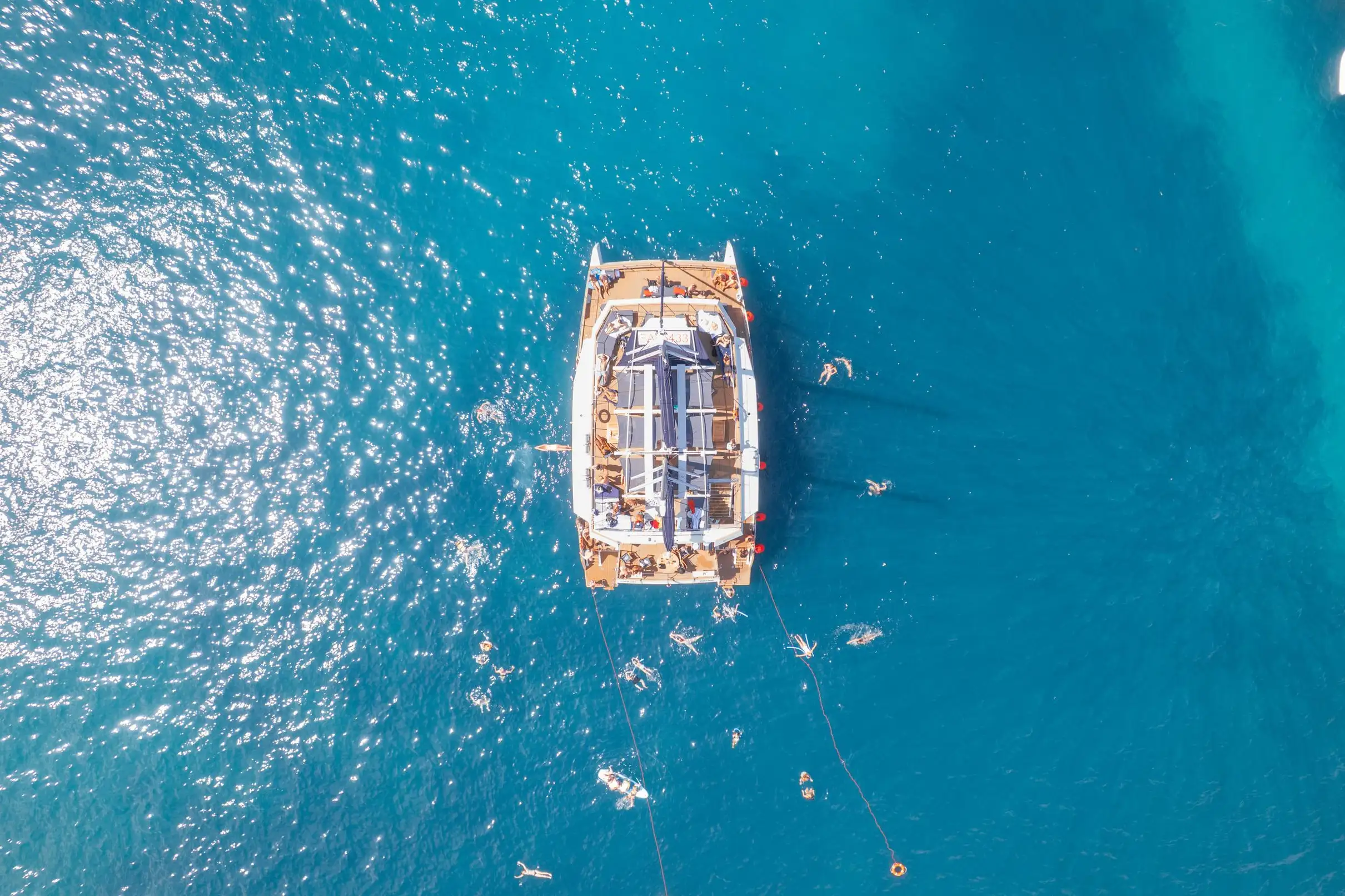 Nice : L'Après-Midi Farniente en Mer en Maxi Catamaran - Cap Ferrat