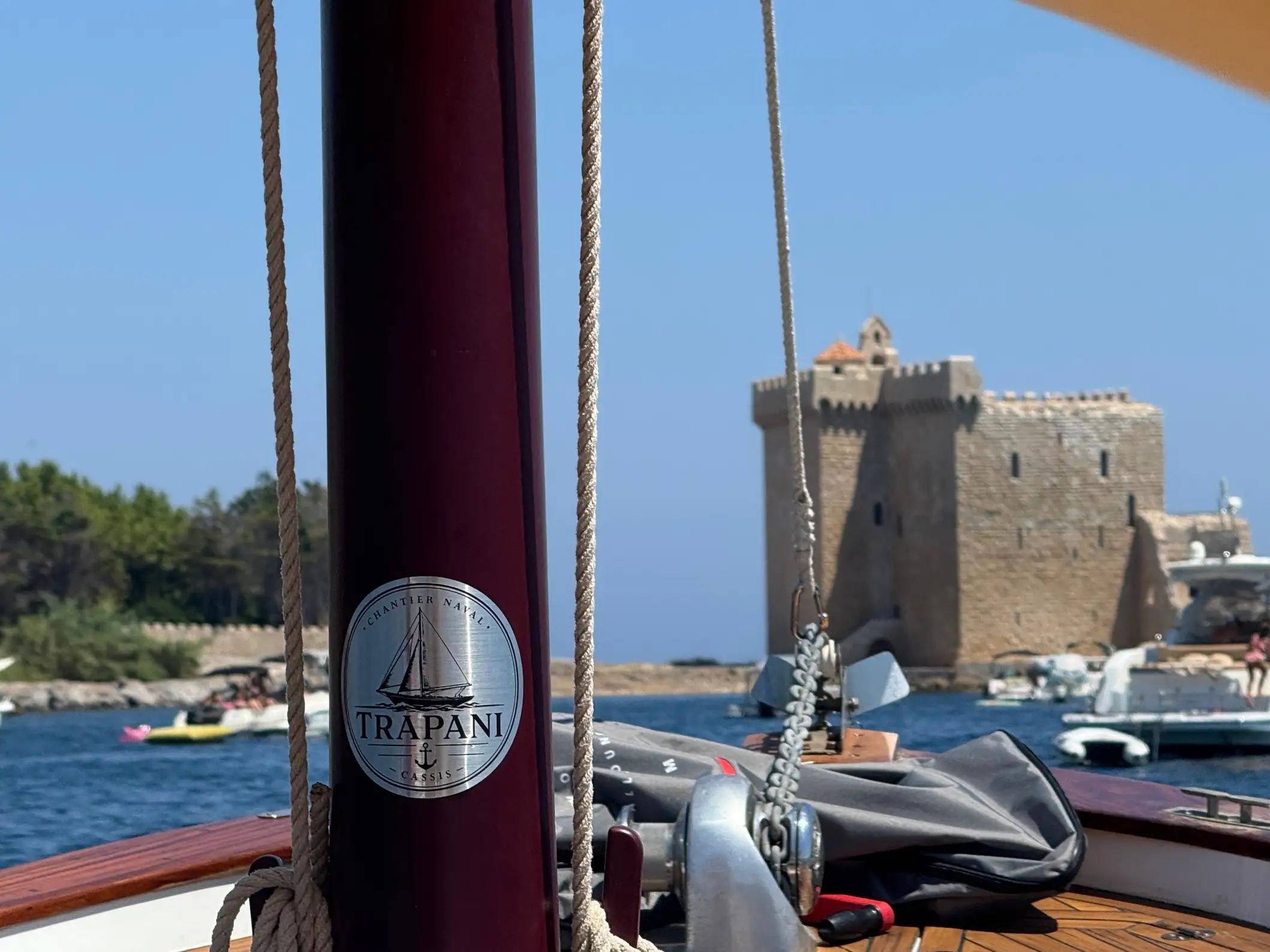 Croisière privée à Cannes avec capitaine et activités nautiques