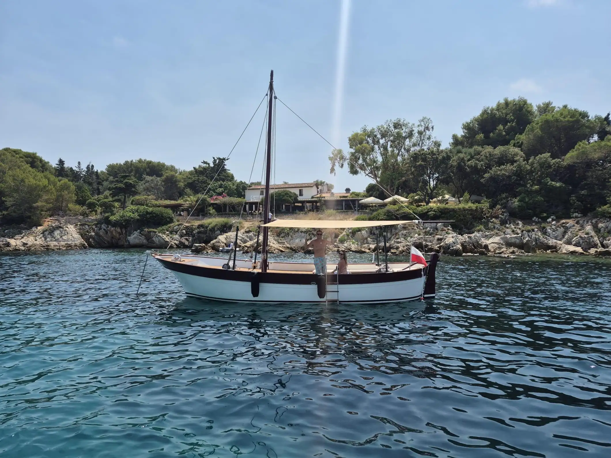 Croisière privée à Cannes avec capitaine et activités nautiques