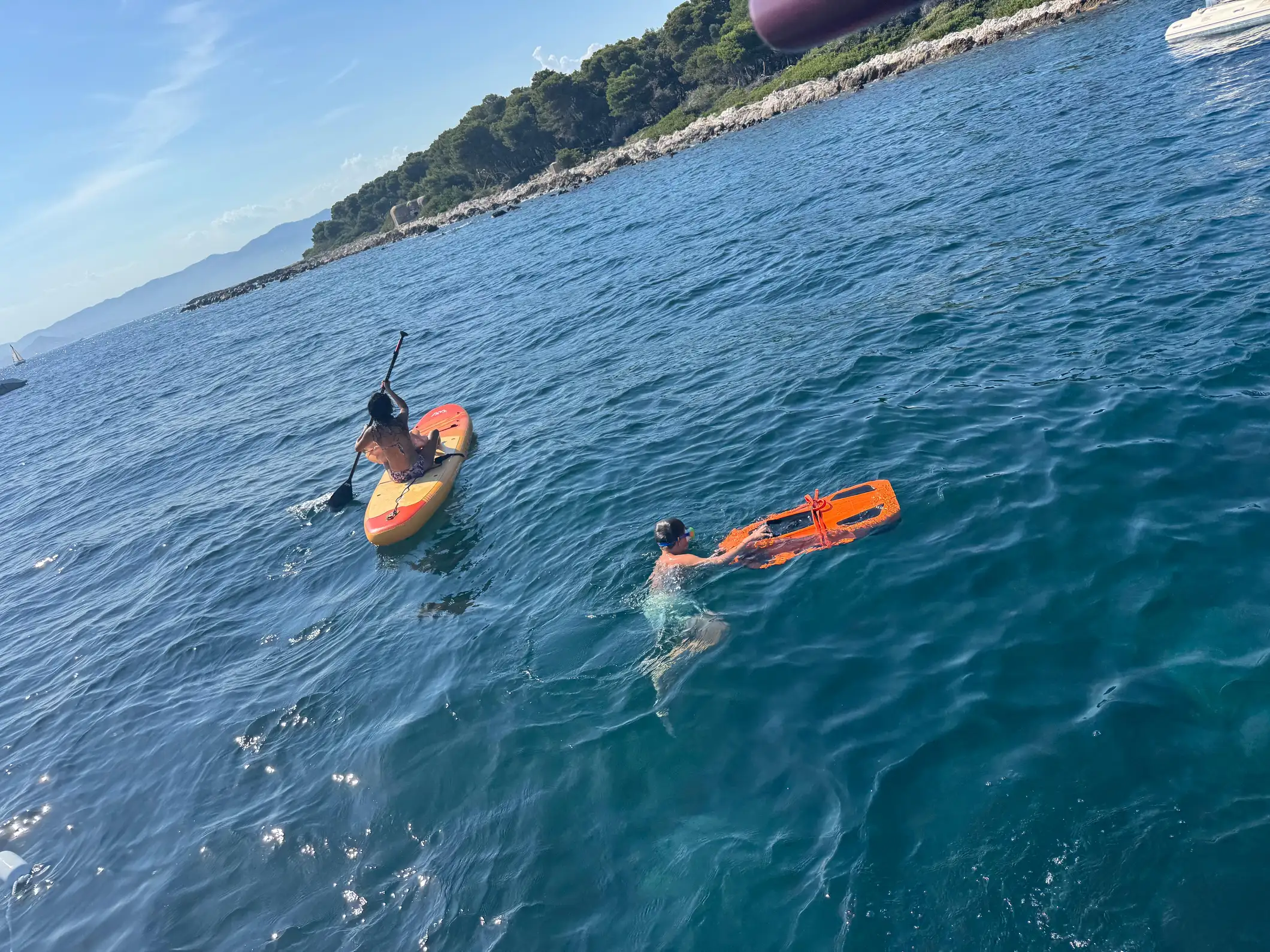 Croisière privée à Cannes avec capitaine et activités nautiques