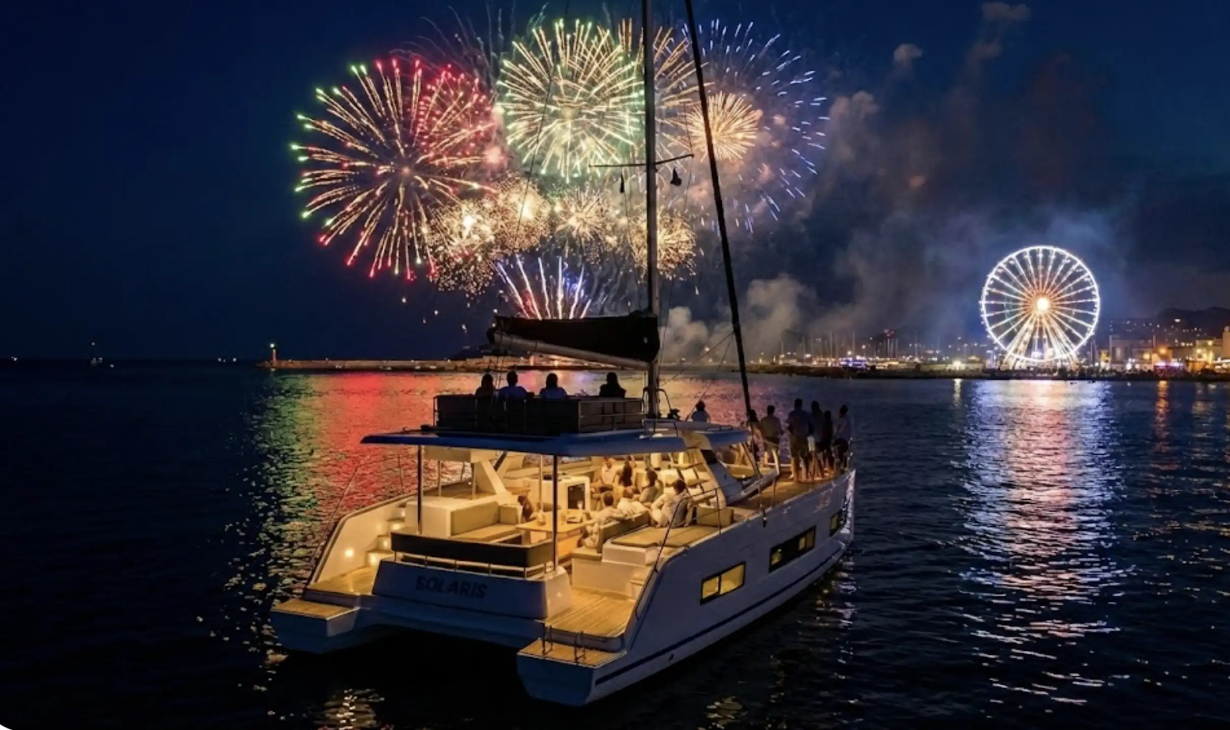 Fréjus : soirée feu d’artifice en catamaran avec apéritif dinatoire