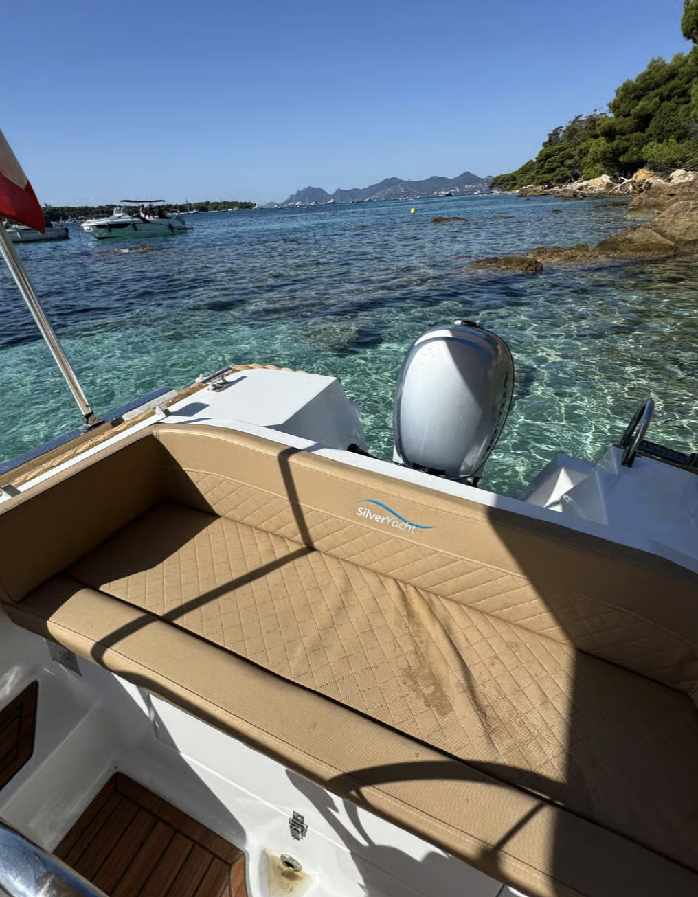 Mandelieu la Napoule : Location de Bateau Sans Permis Luxe