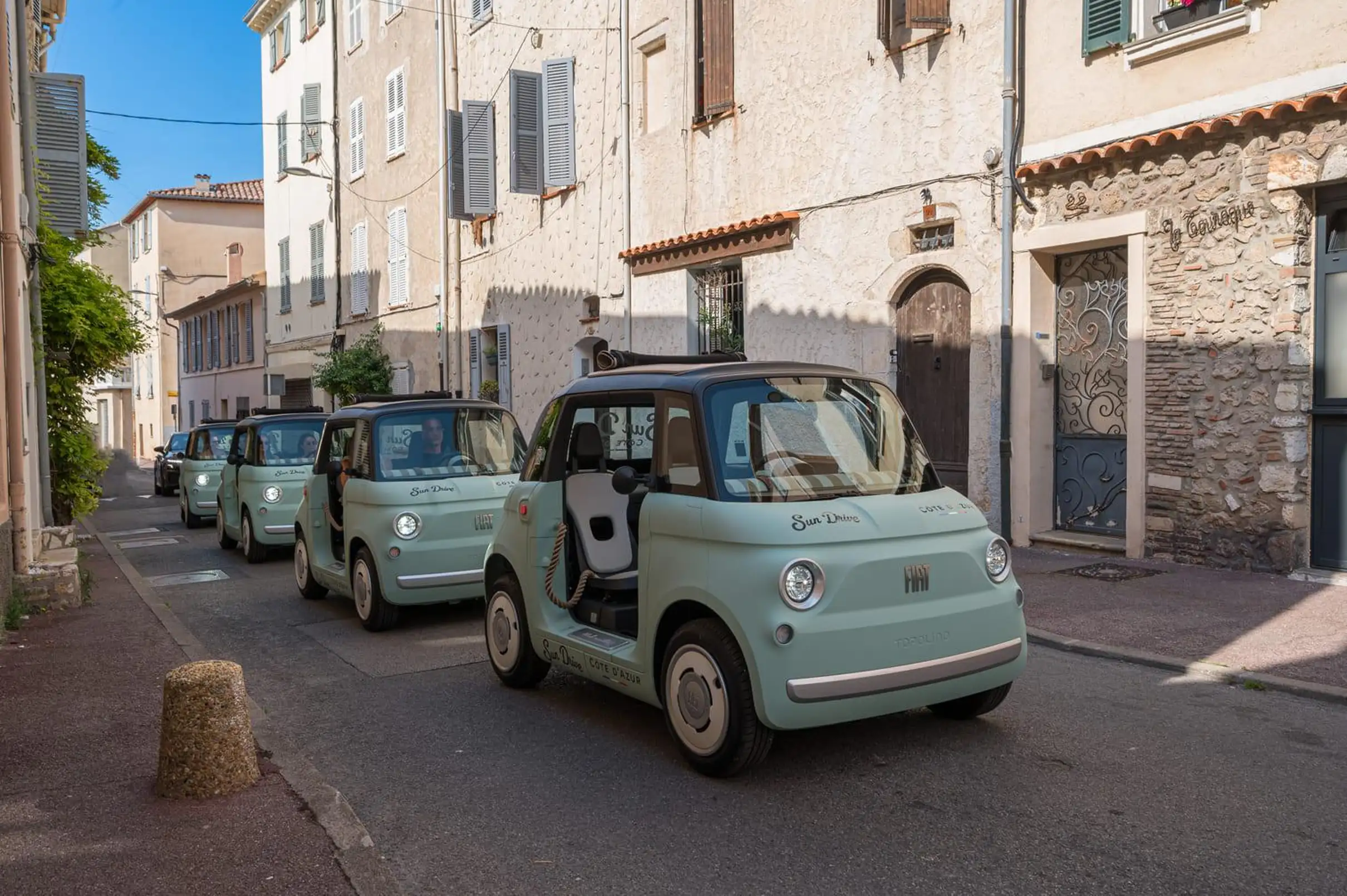 Antibes : Tour en Fiat Topolino 100% électrique