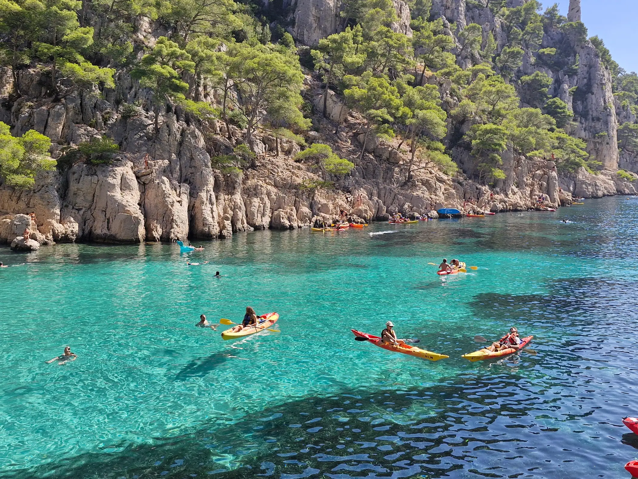Randonnée demi journée en kayak de mer à Cassis