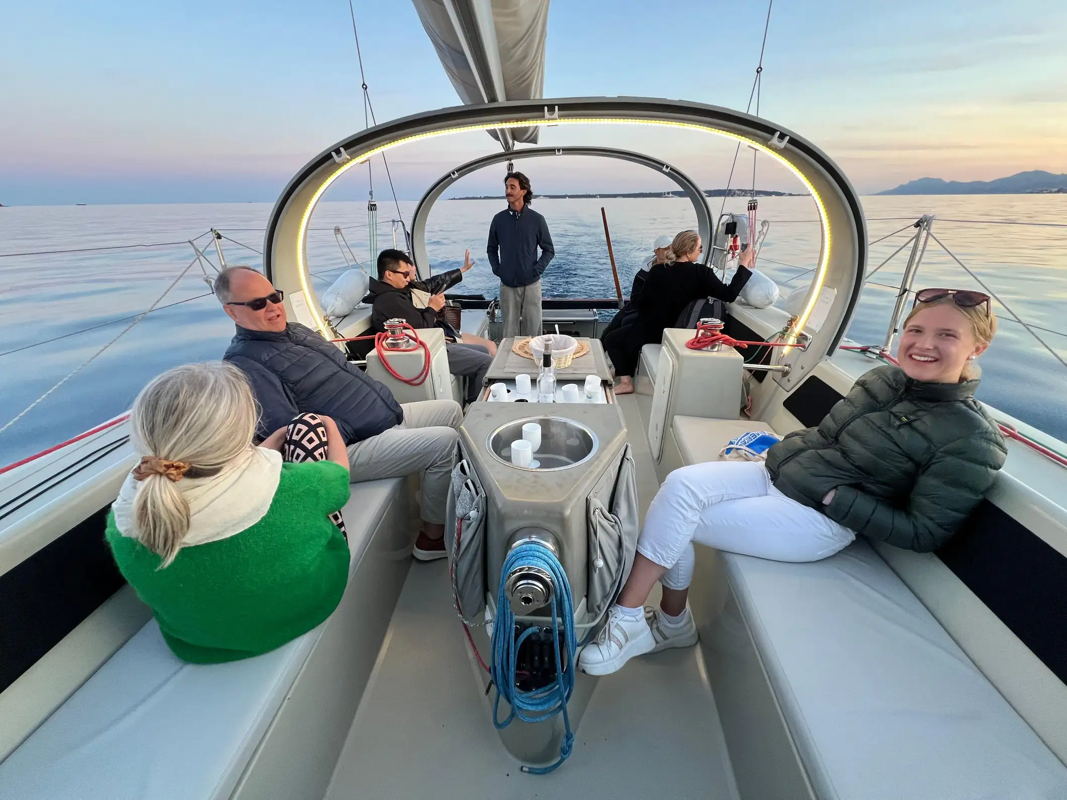 Golf Juan : Croisière au coucher du soleil avec apéritif sur l'île