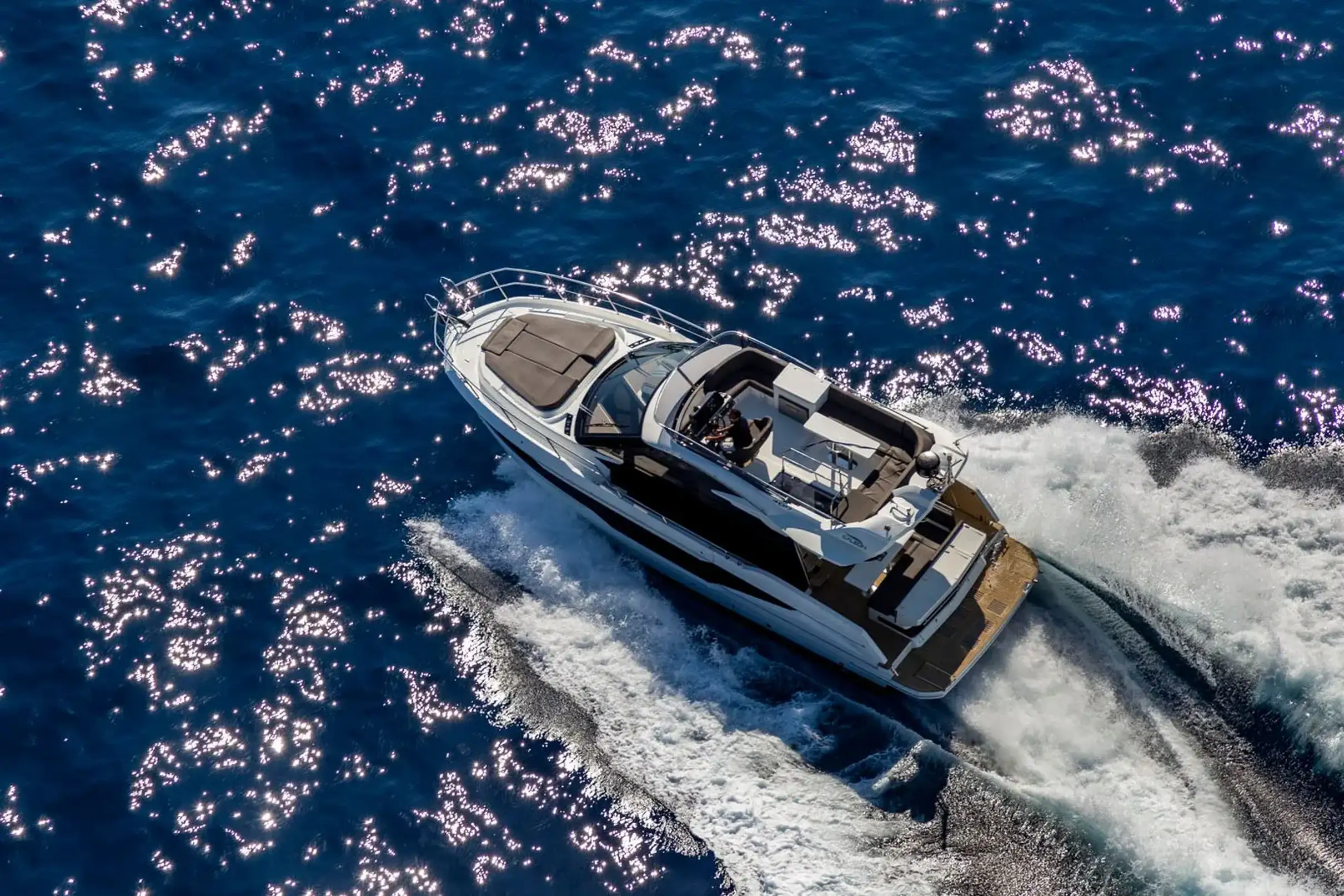Antibes : croisière privée en yacht sur la Côte d'Azur