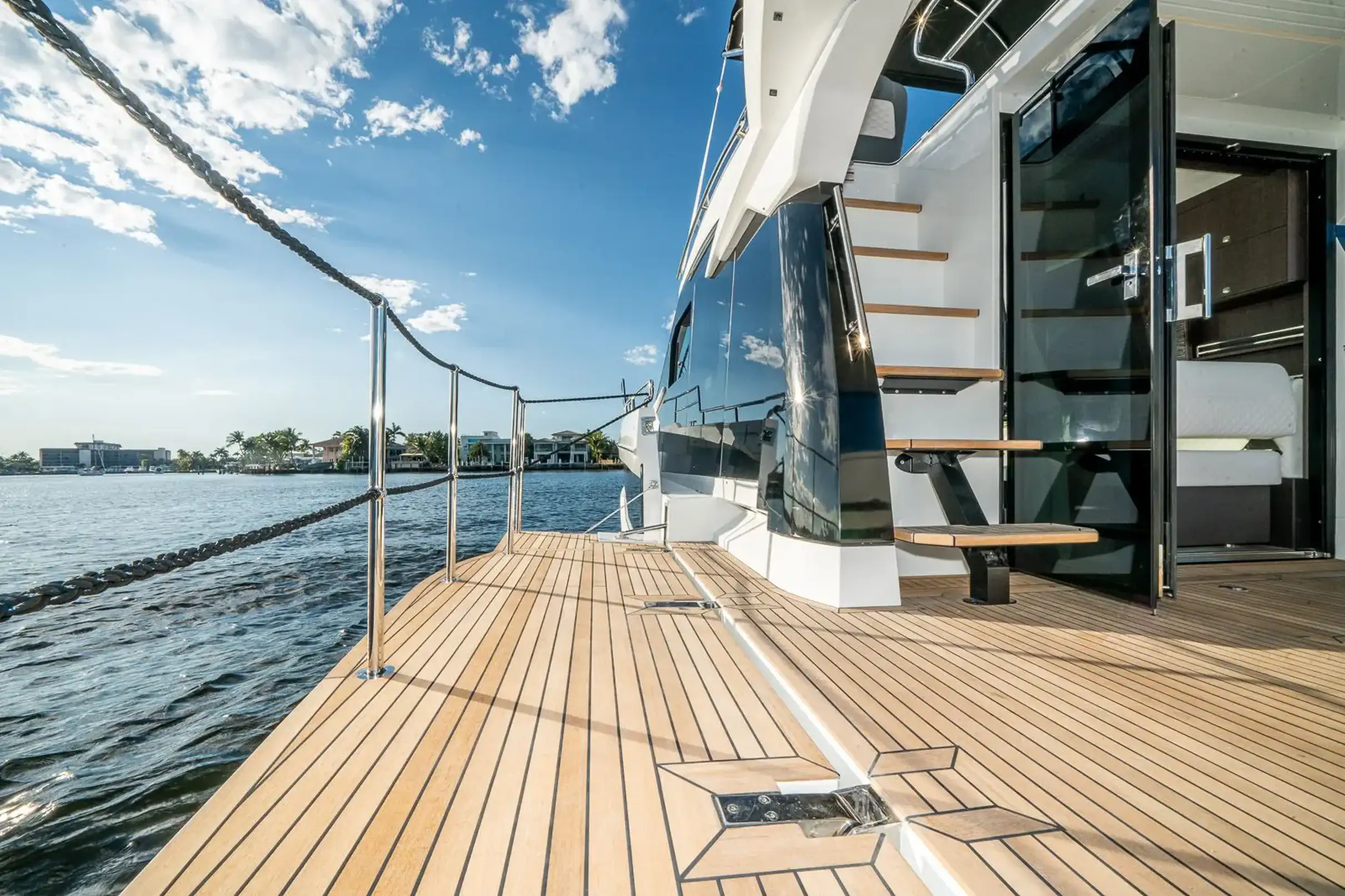Antibes : croisière privée en yacht sur la Côte d'Azur