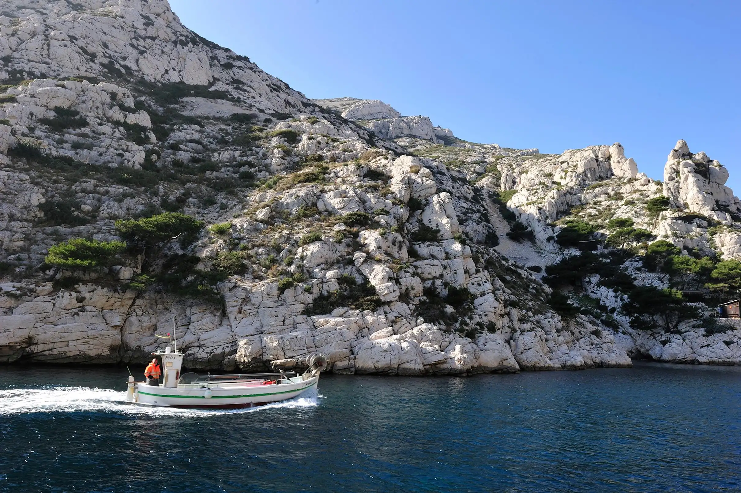 Sanary-sur-Mer : Visite des calanques de Cassis et de Marseille
