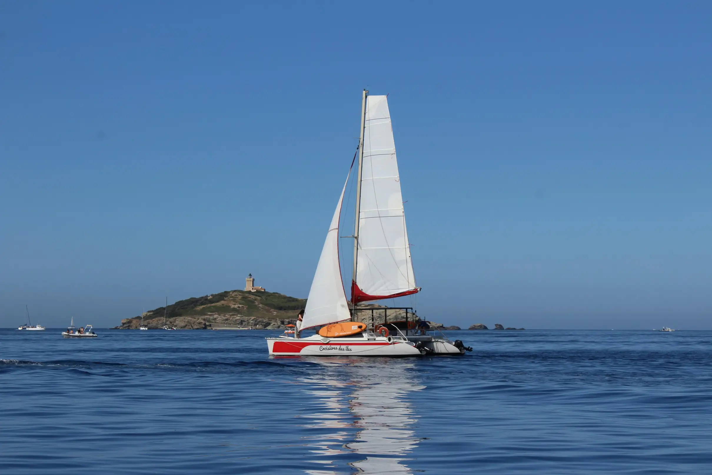Sortie découverte de la voile en catamaran au cœur de l'archipel des Embiez