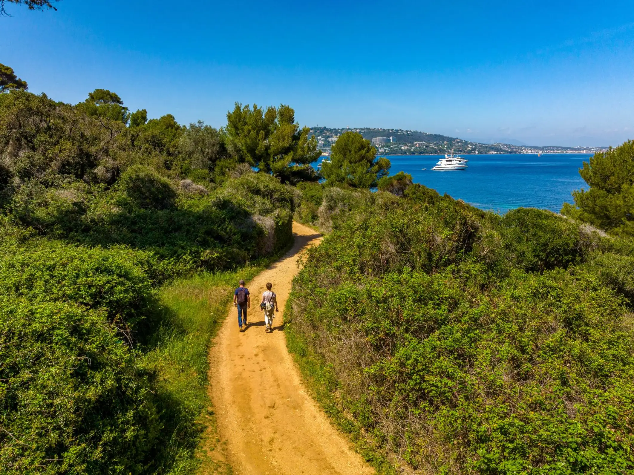 Depuis Mandelieu : balade aller-retour en ferry à l'île Sainte-Marguerite