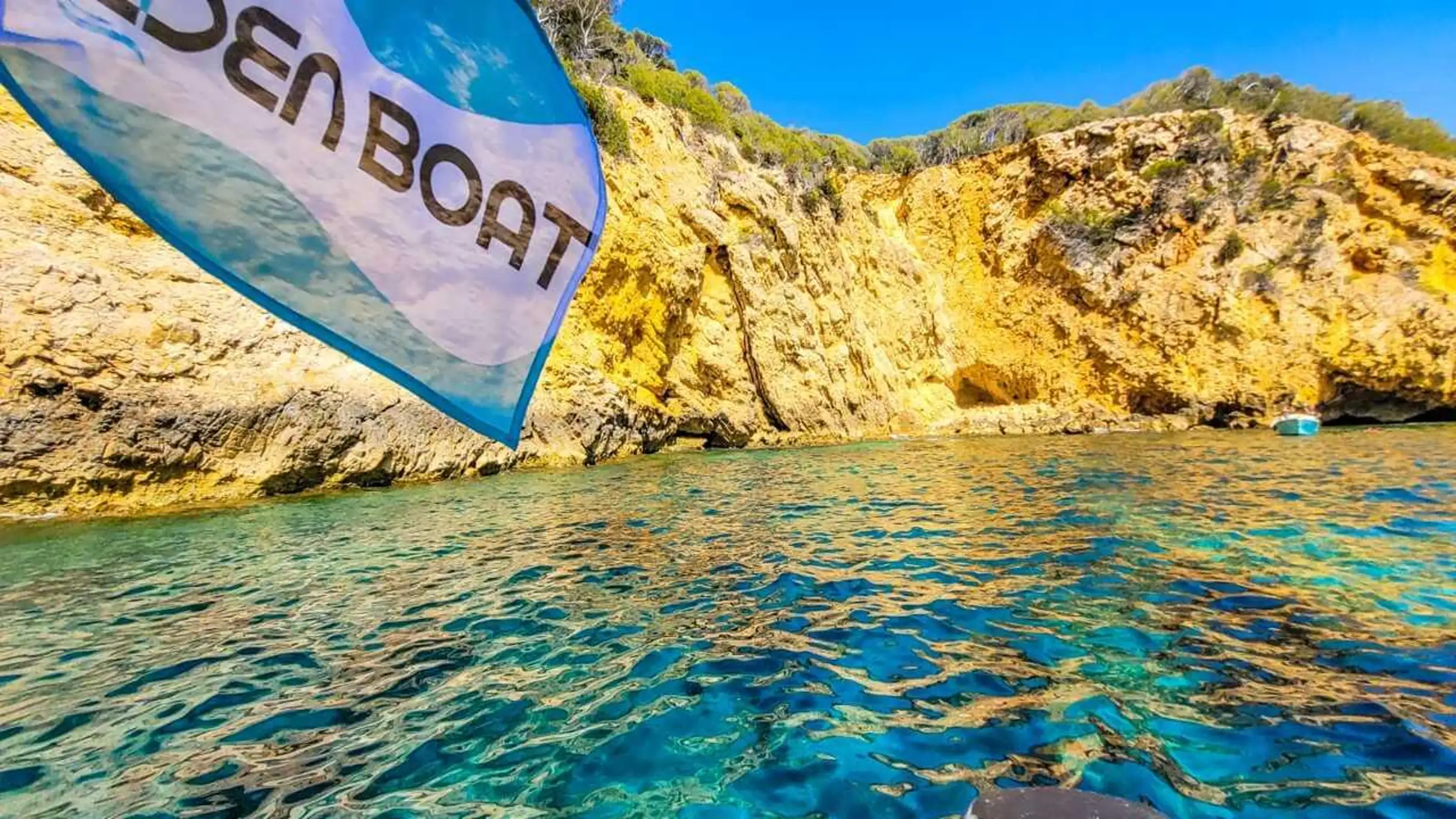 La Ciotat : sortie en bateau l'après-midi dans les calanques avec snorkeling