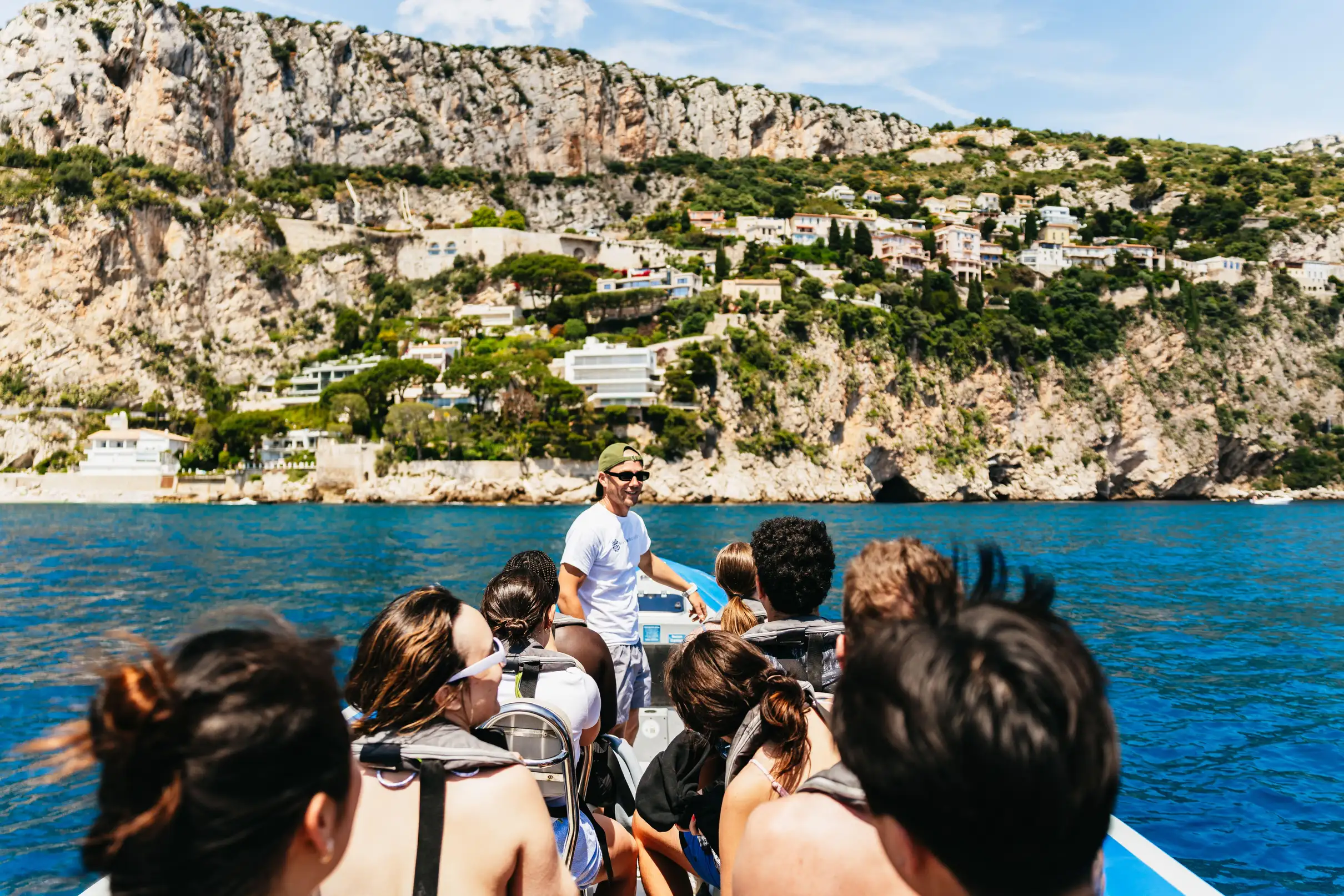 Nice : sortie en bateau sur la Côte d'Azur secrète vers la grotte de Mala avec plongée en apnée