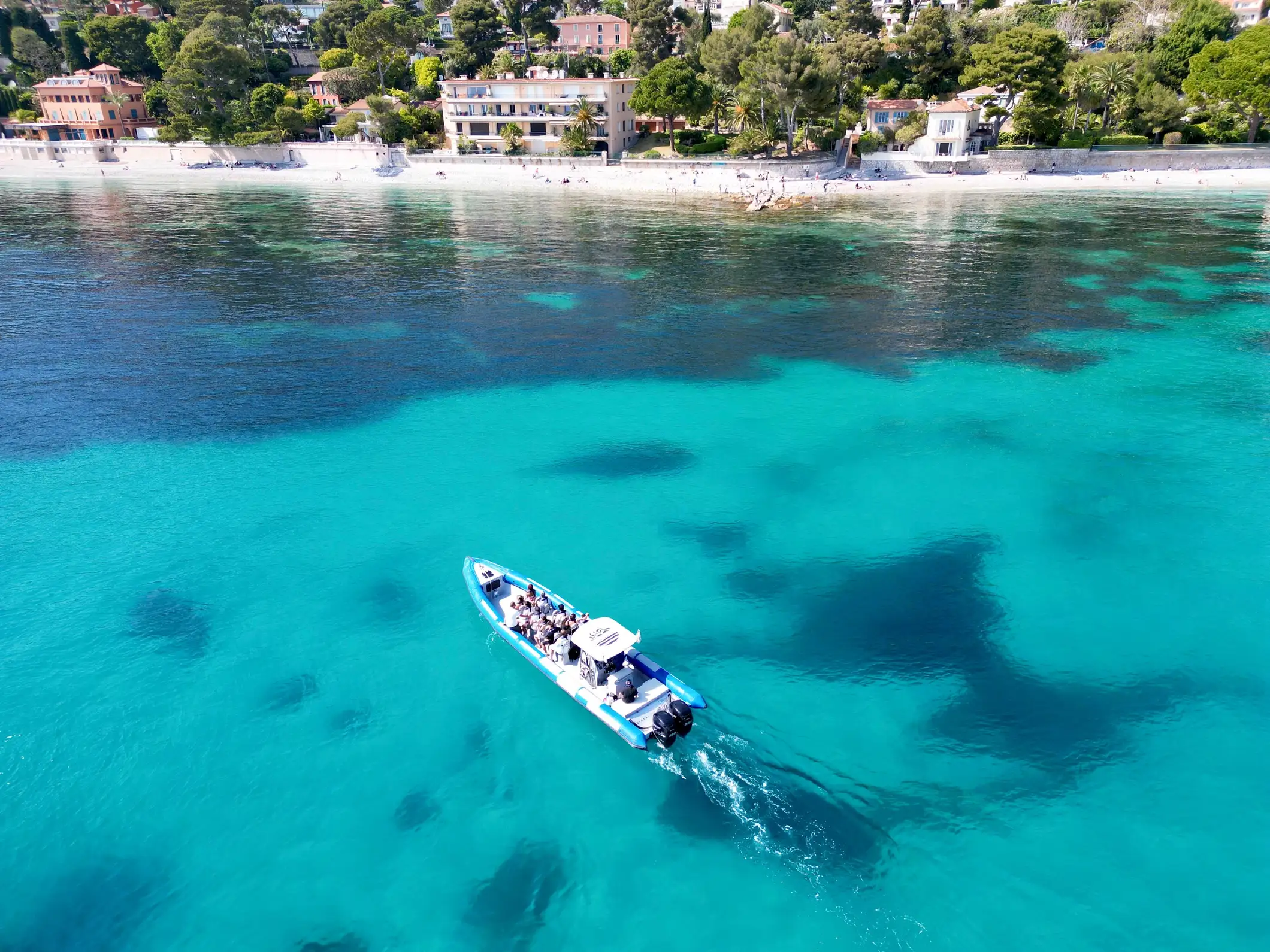 Nice : sortie en bateau sur la Côte d'Azur secrète vers la grotte de Mala avec plongée en apnée