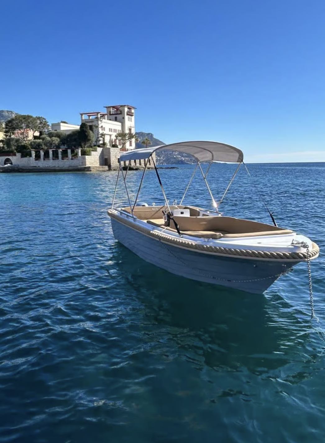Beaulieu-sur-Mer : location de bateau sans permis