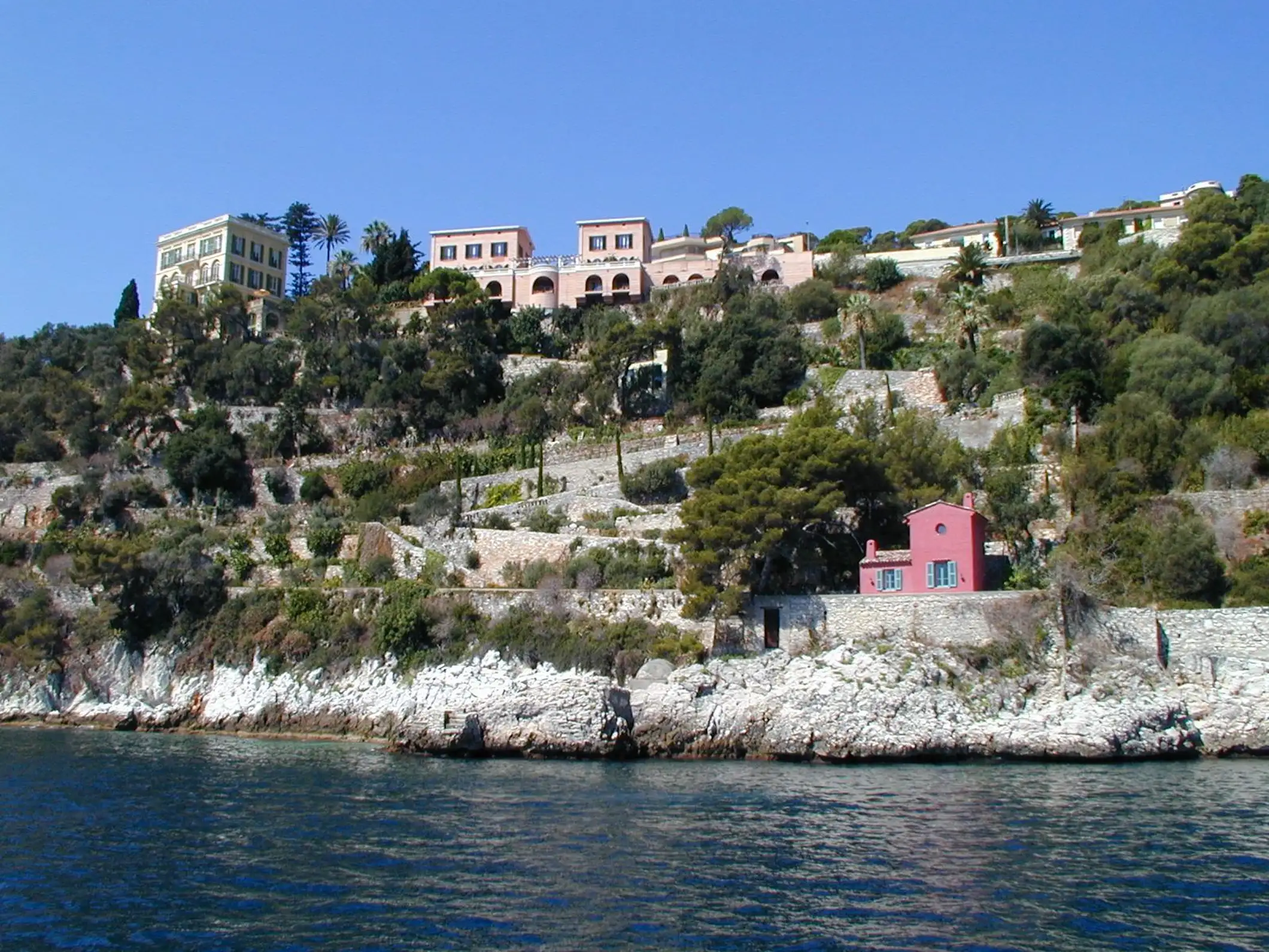 Depuis Nice : sortie en bateau, baignade et snorkeling dans la baie de Villefranche