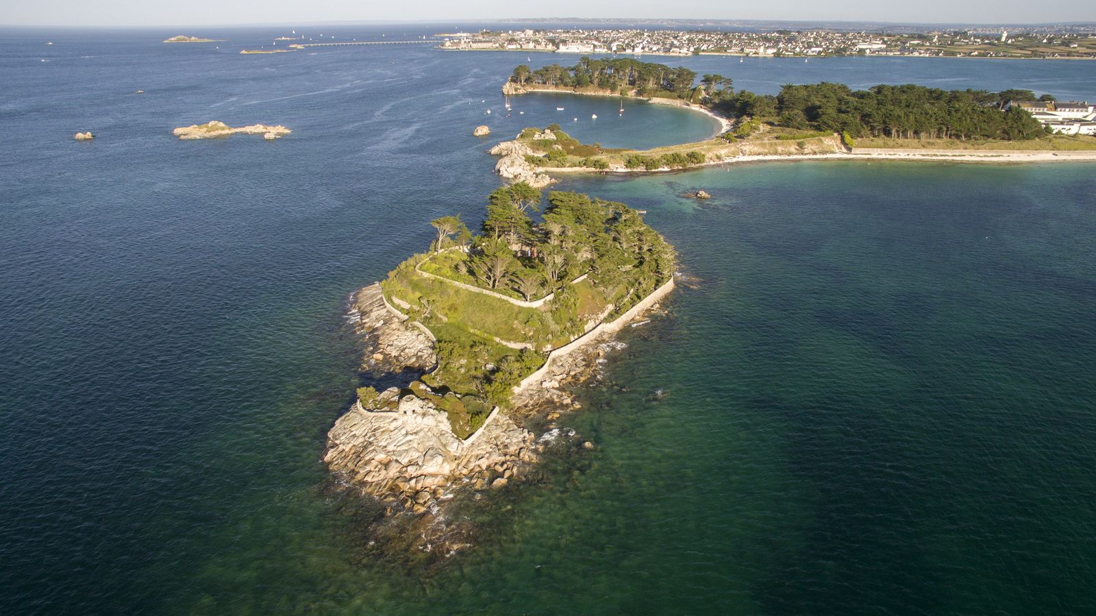 Balade sur la pointe de Perharidy
