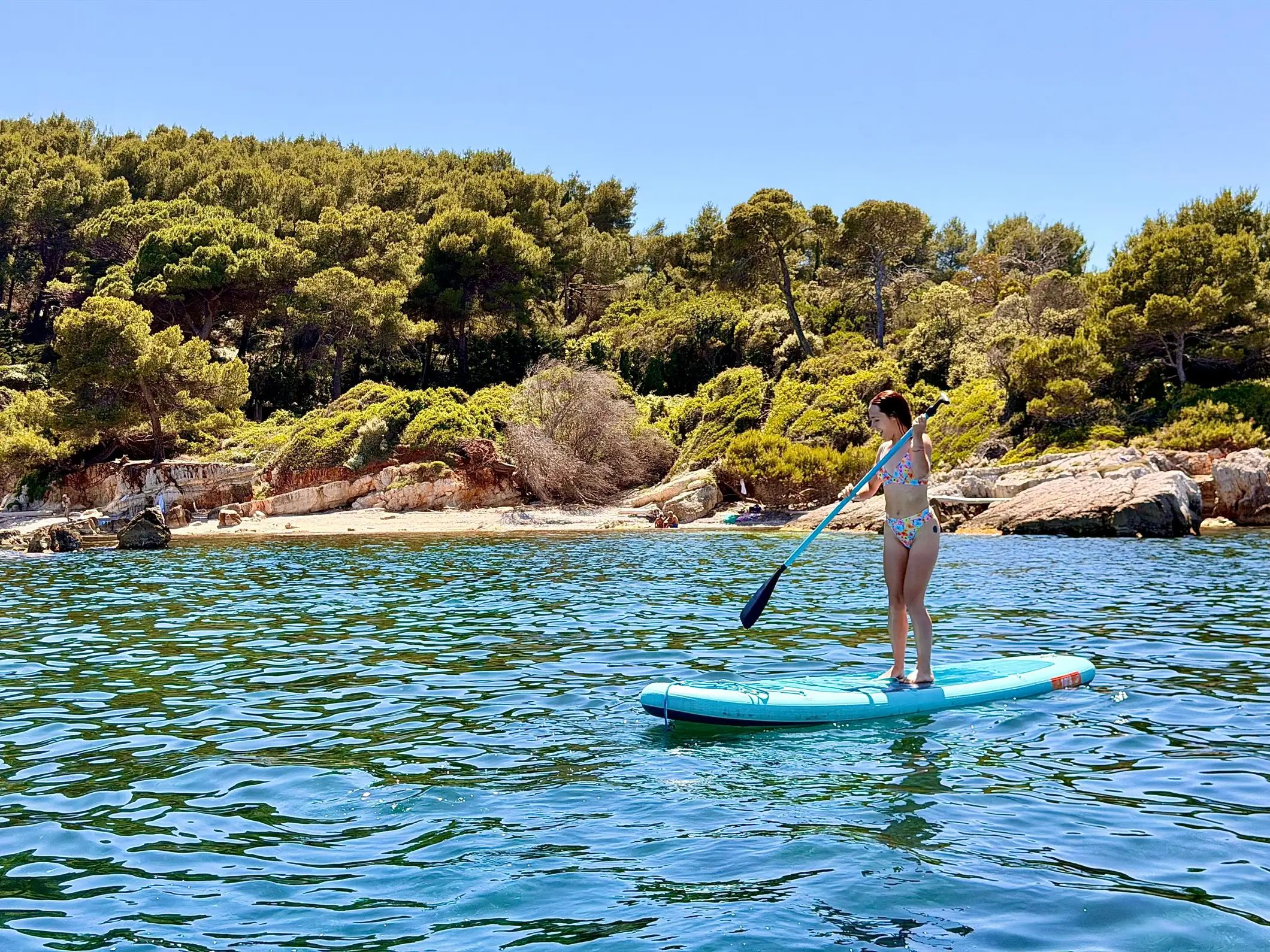 Antibes : croisière à la voile avec petit-déjeuner, snorkeling et paddle