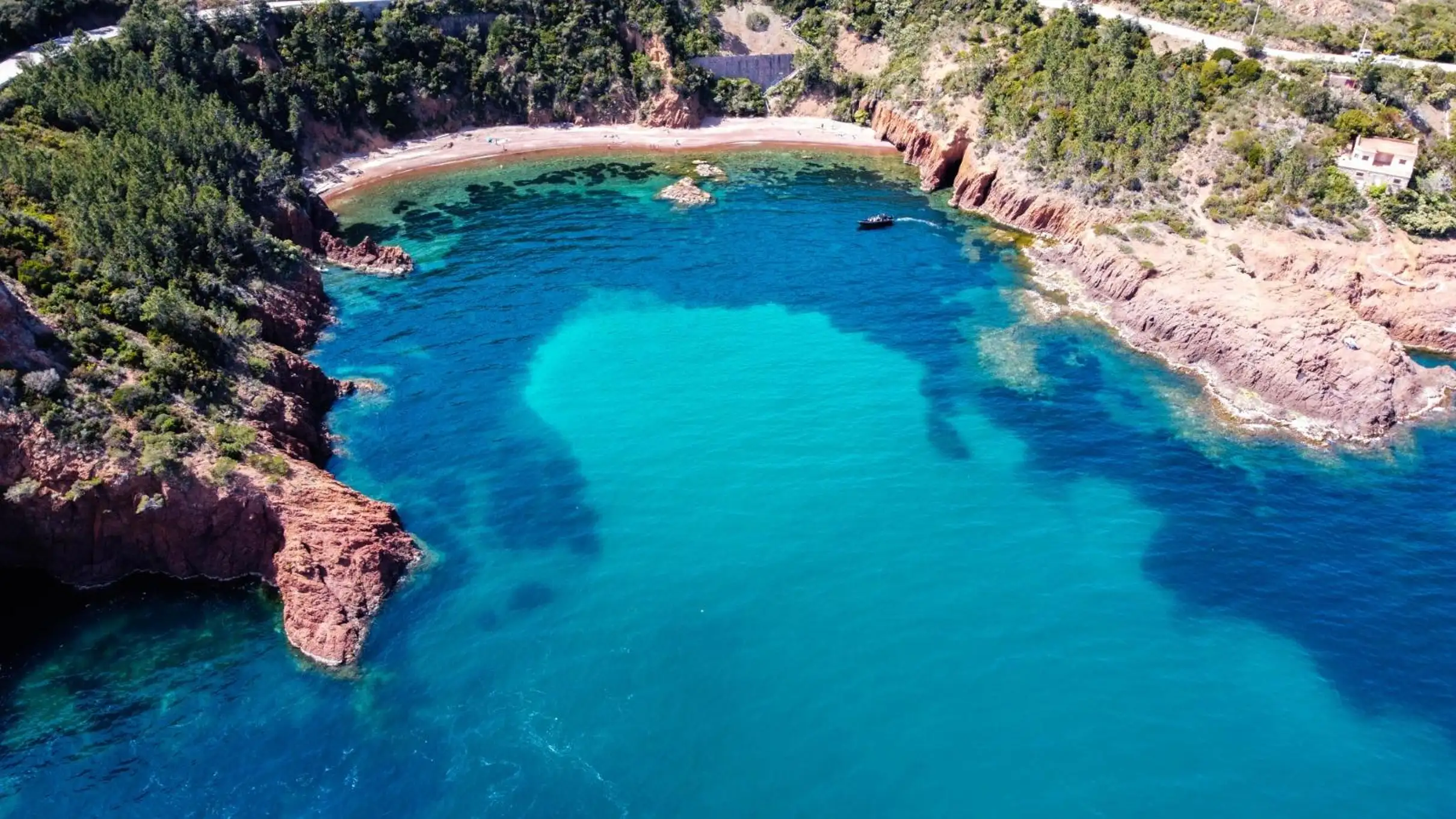 Cannes : excursion en bateau dans la réserve naturelle des calanques d'Estérel