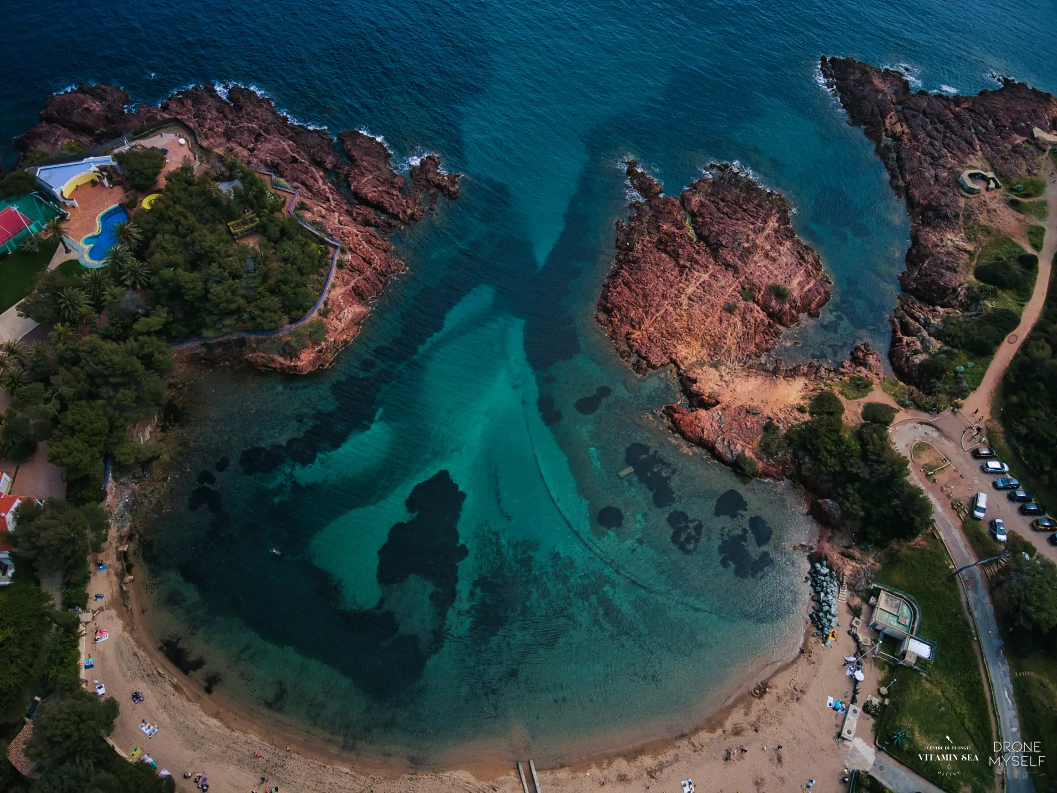 Saint-Raphaël: Croisière en bateau & baignade dans les criques de l'Esterel