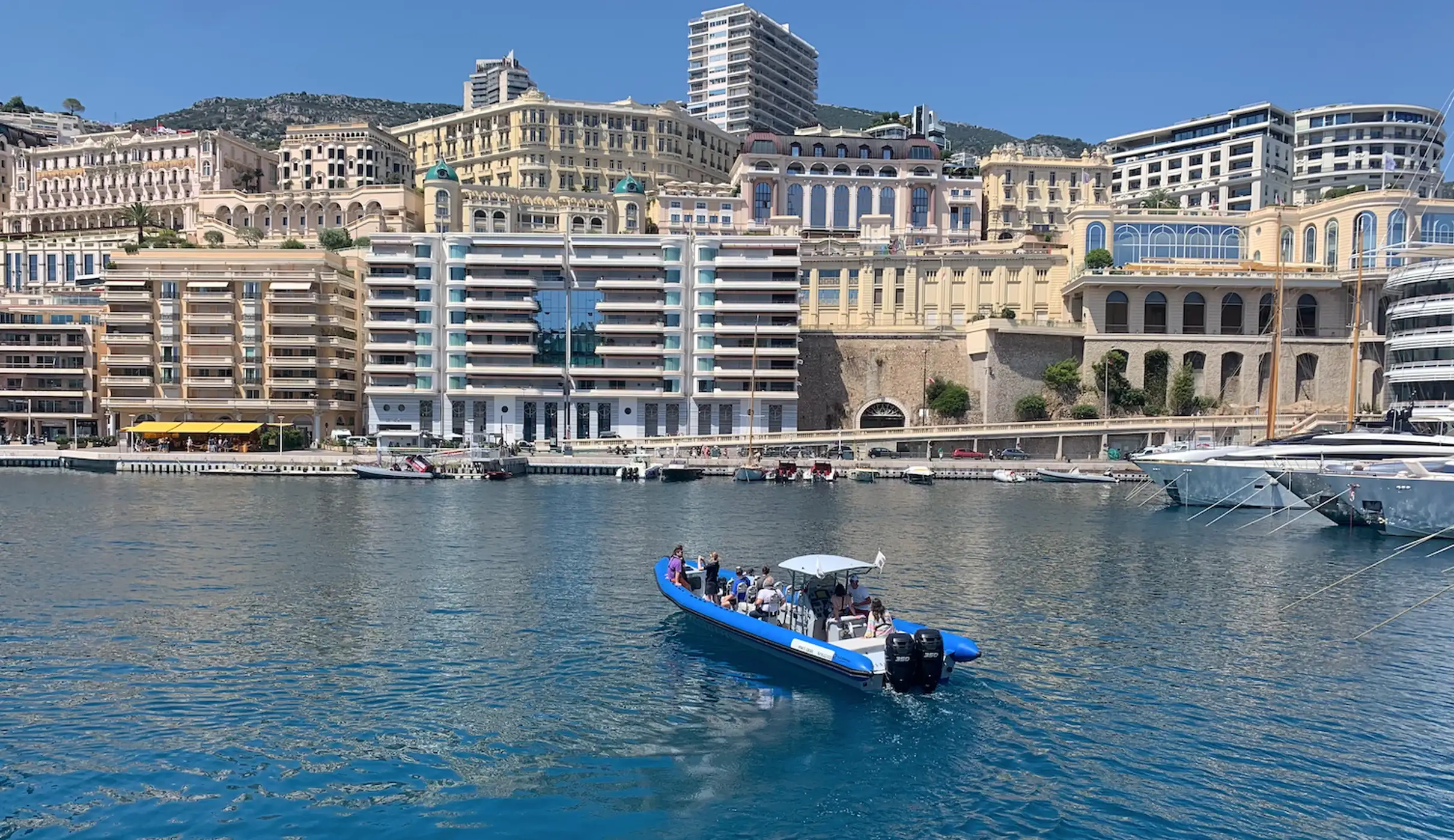 Nice : Excursion en bateau à Monaco et aux grottes de Mala avec plongée en apnée