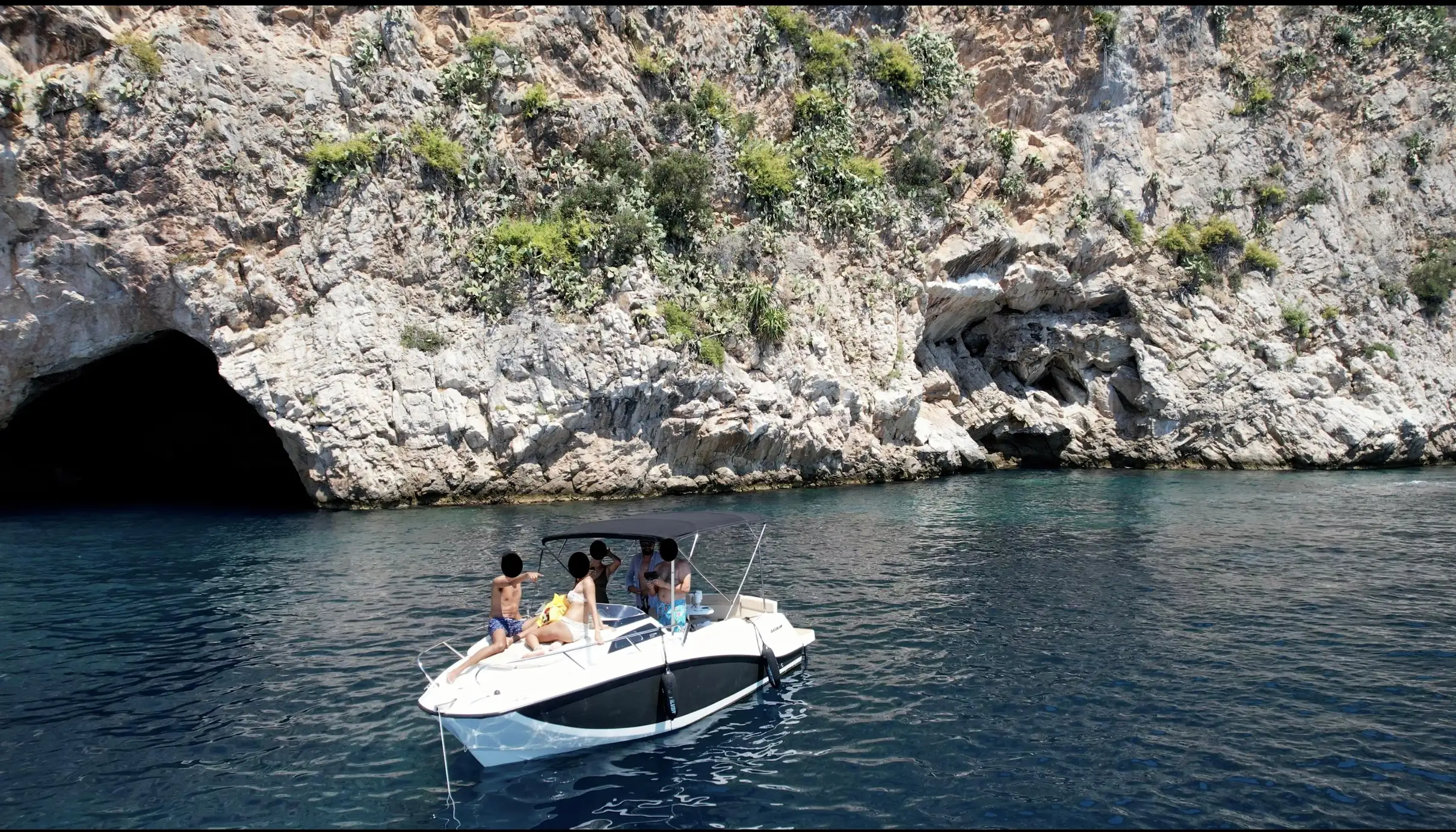 Depuis Nice : sortie en bateau privée à Monaco avec vin et escales