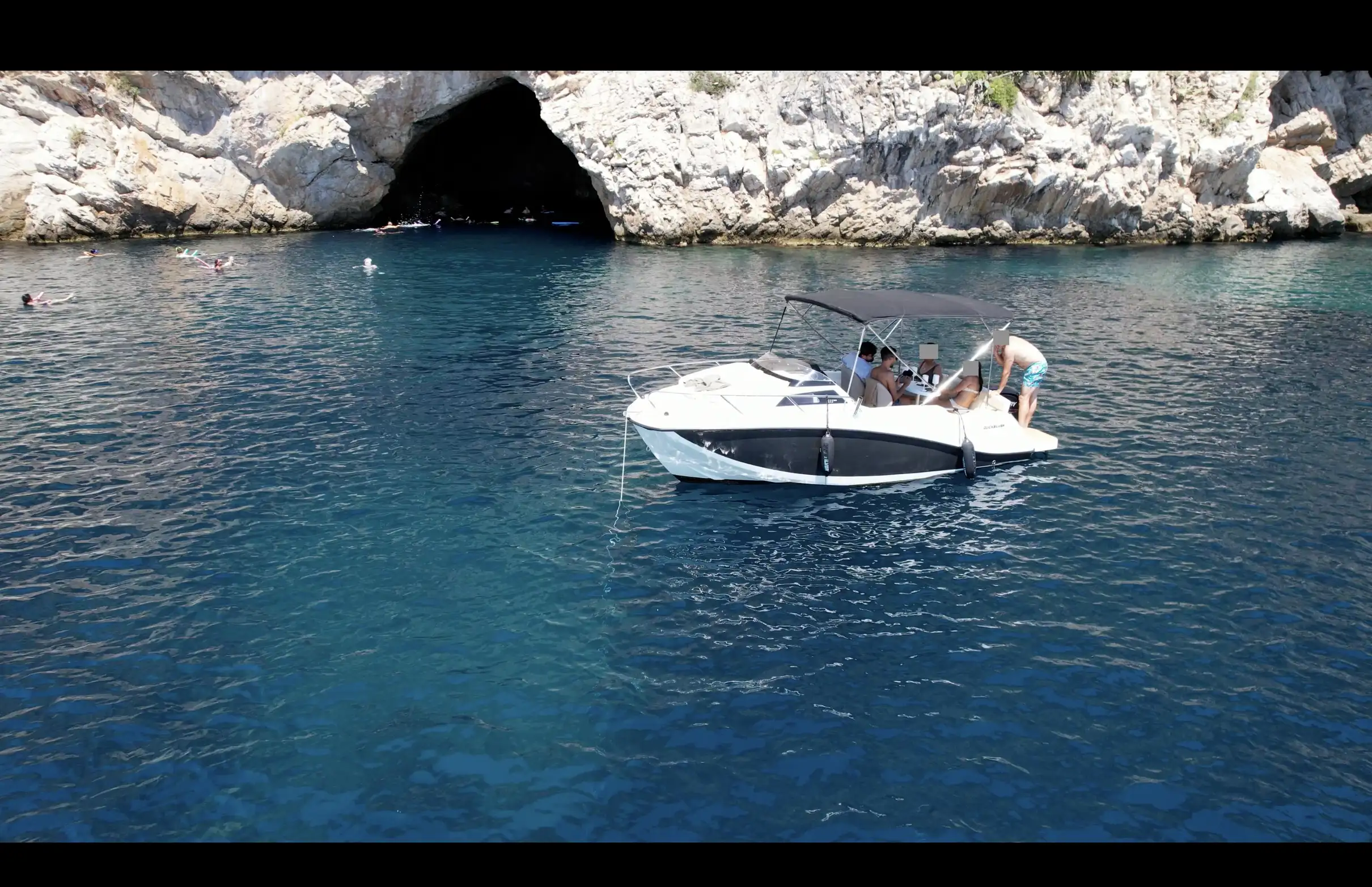 Depuis Nice : sortie en bateau privée à Monaco avec vin et escales