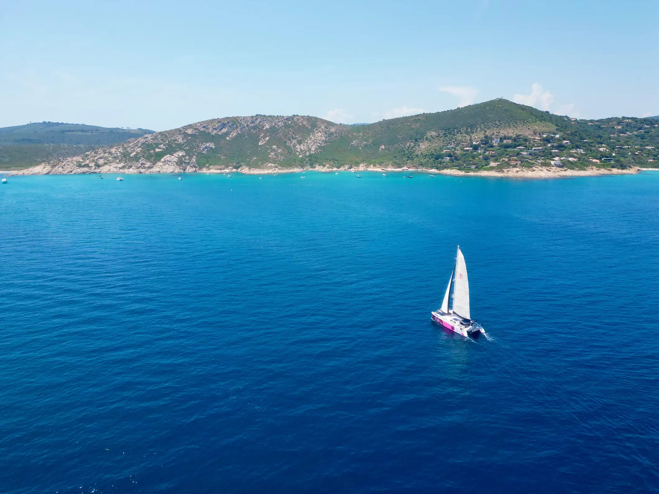 Saint Tropez : Soirée en catamaran avec boisson de bienvenue
