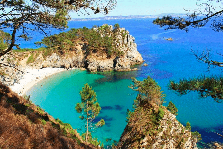 Plage de l'île Vierge