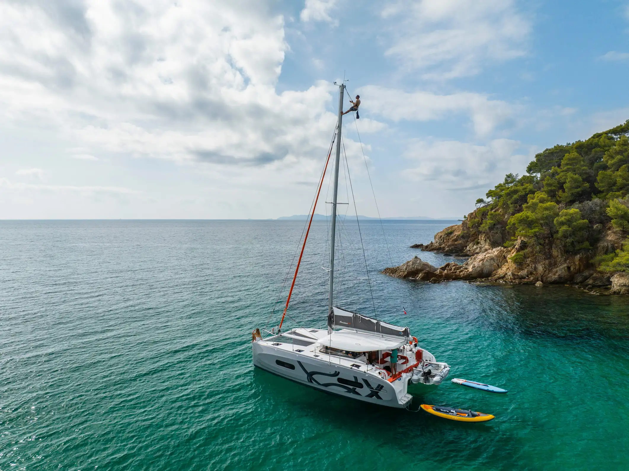 Depuis Villefranche-sur-Mer : croisière privée en catamaran de luxe