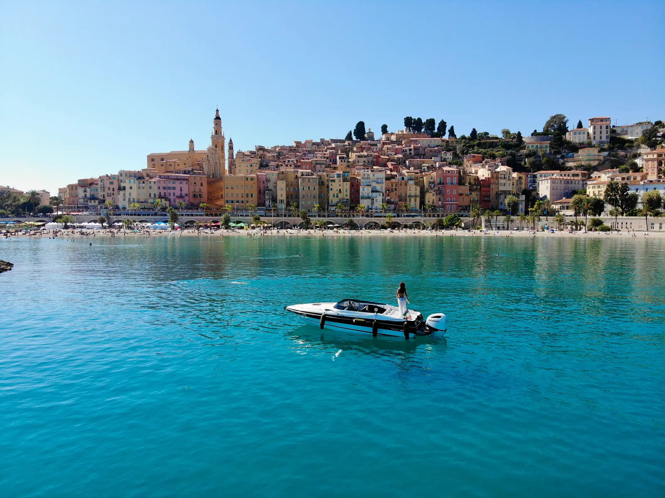 Menton : location de bateau avec skipper
