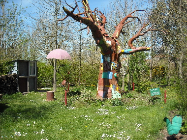 Le Nombril du Monde - Jardin des histoires