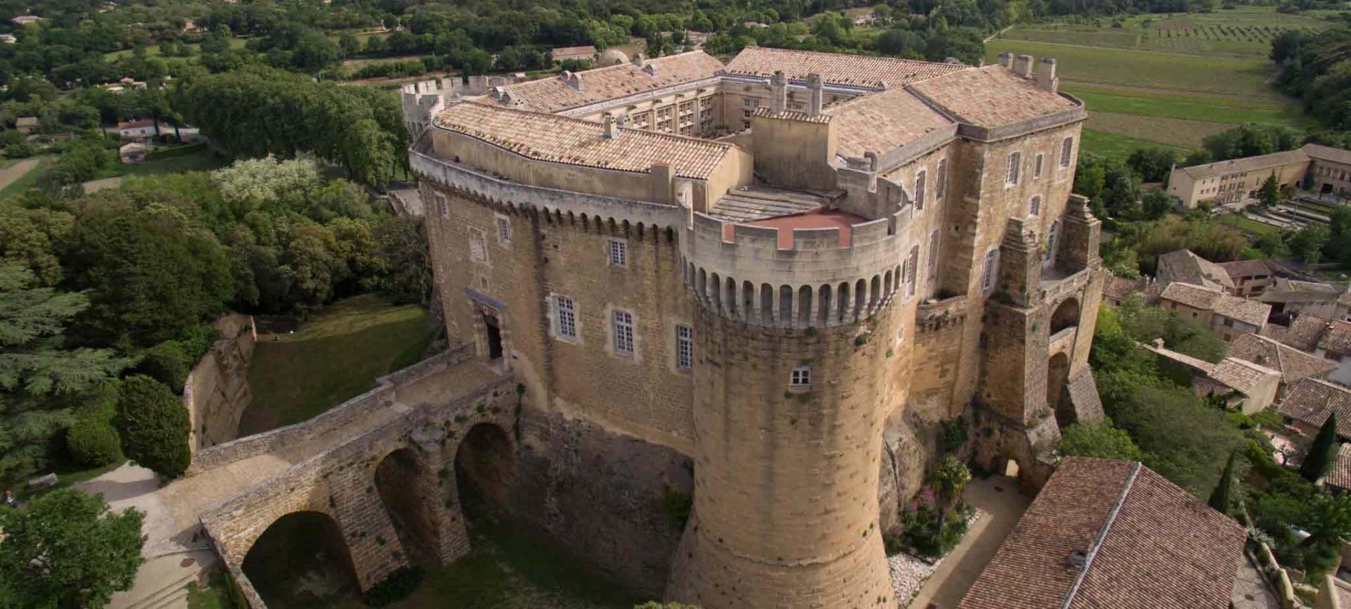 Château de Suze-la-Rousse