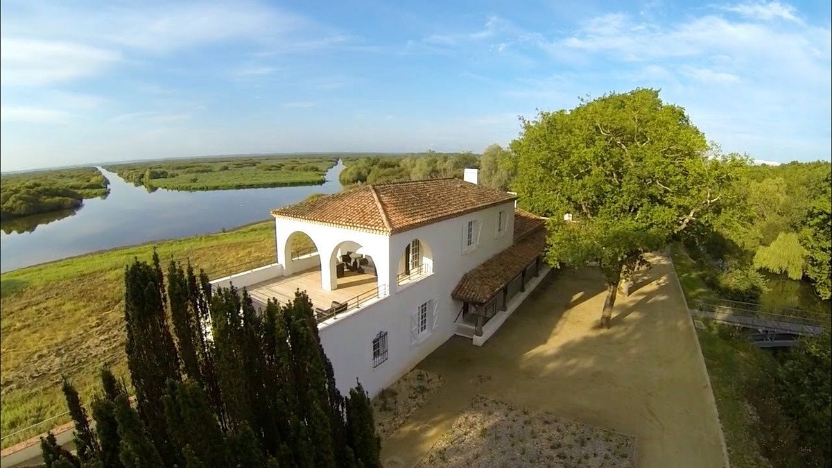 MAISON DU LAC DE GRAND-LIEU